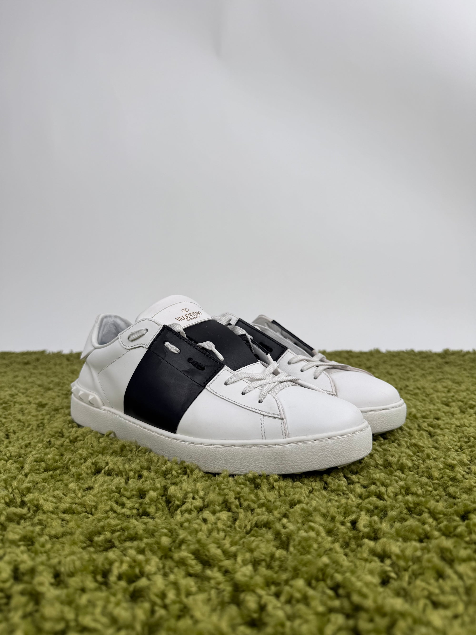Valentino Garavani Low Sneaker 44