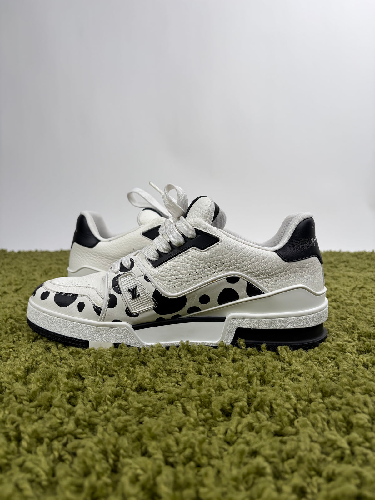 Louis Vuitton Trainer Bianca Multicolor 6.5