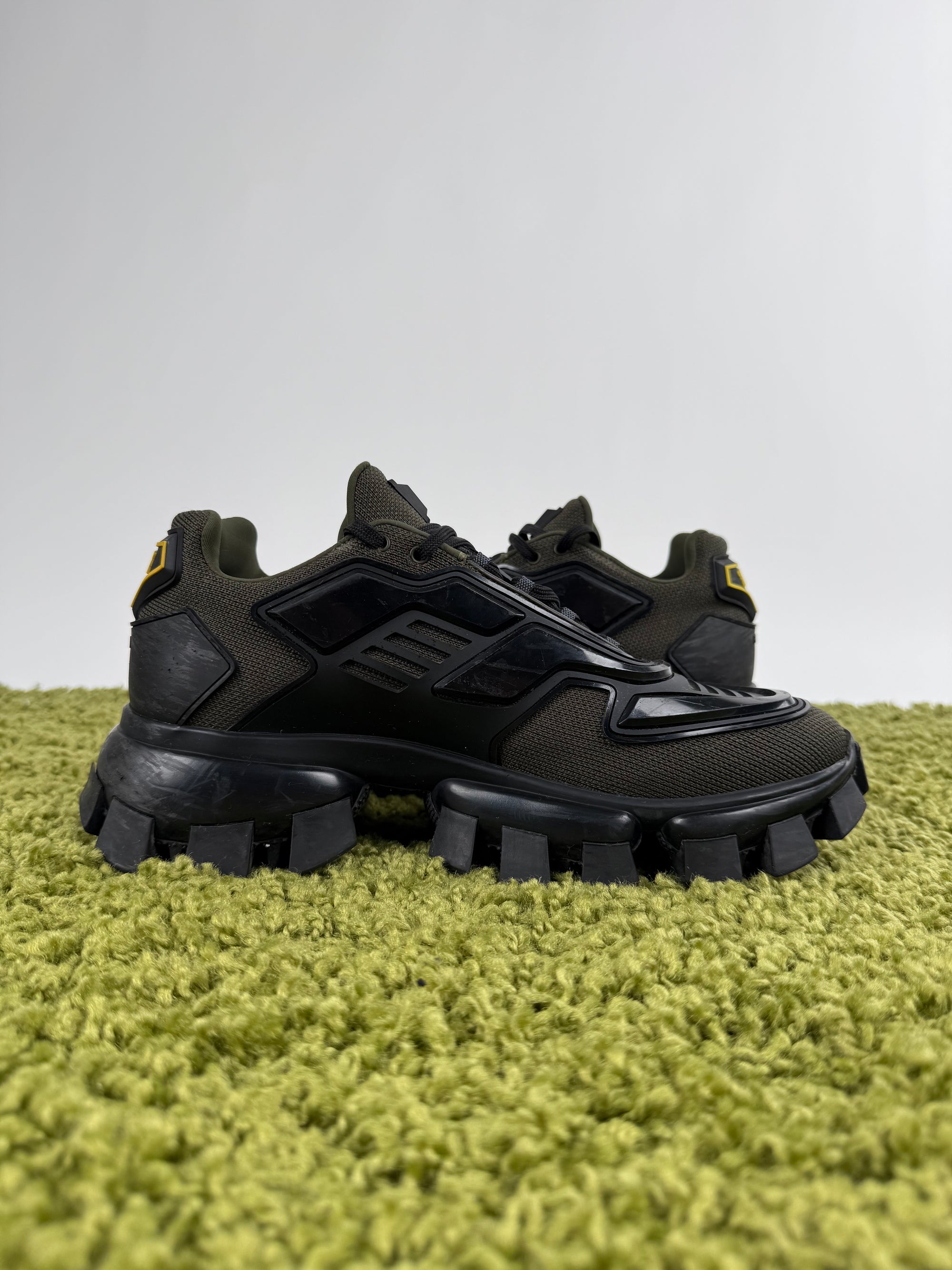 Prada Cloudbust Thunder verde militare 8