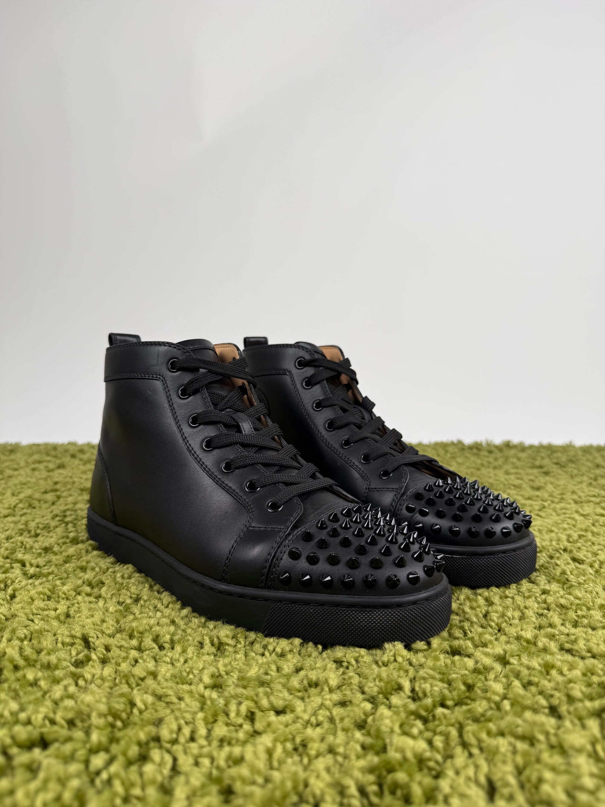Christian Louboutin Pelle nera spike sneaker 43