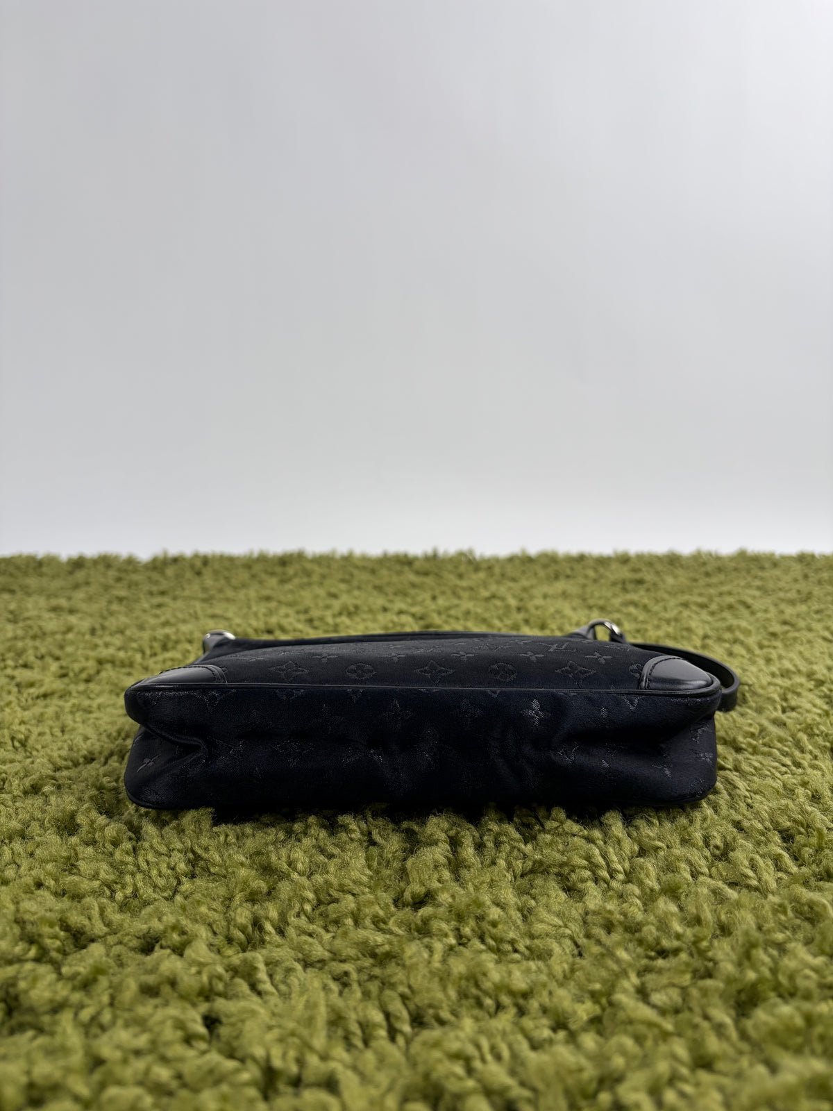 Borsa Louis Vuitton Satin Mini Boulogne Nera
