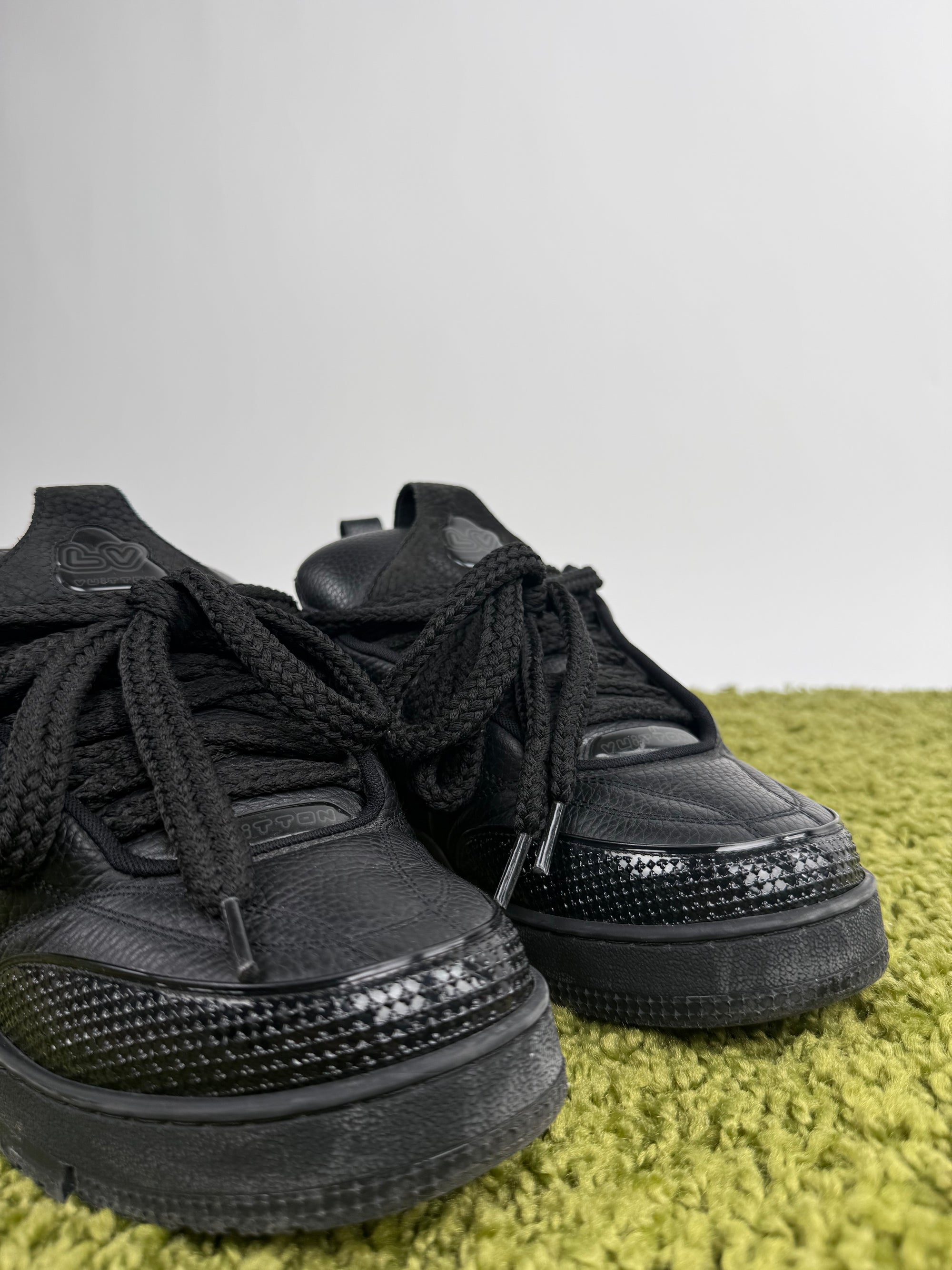Louis Vuitton Skate 42 veste 43