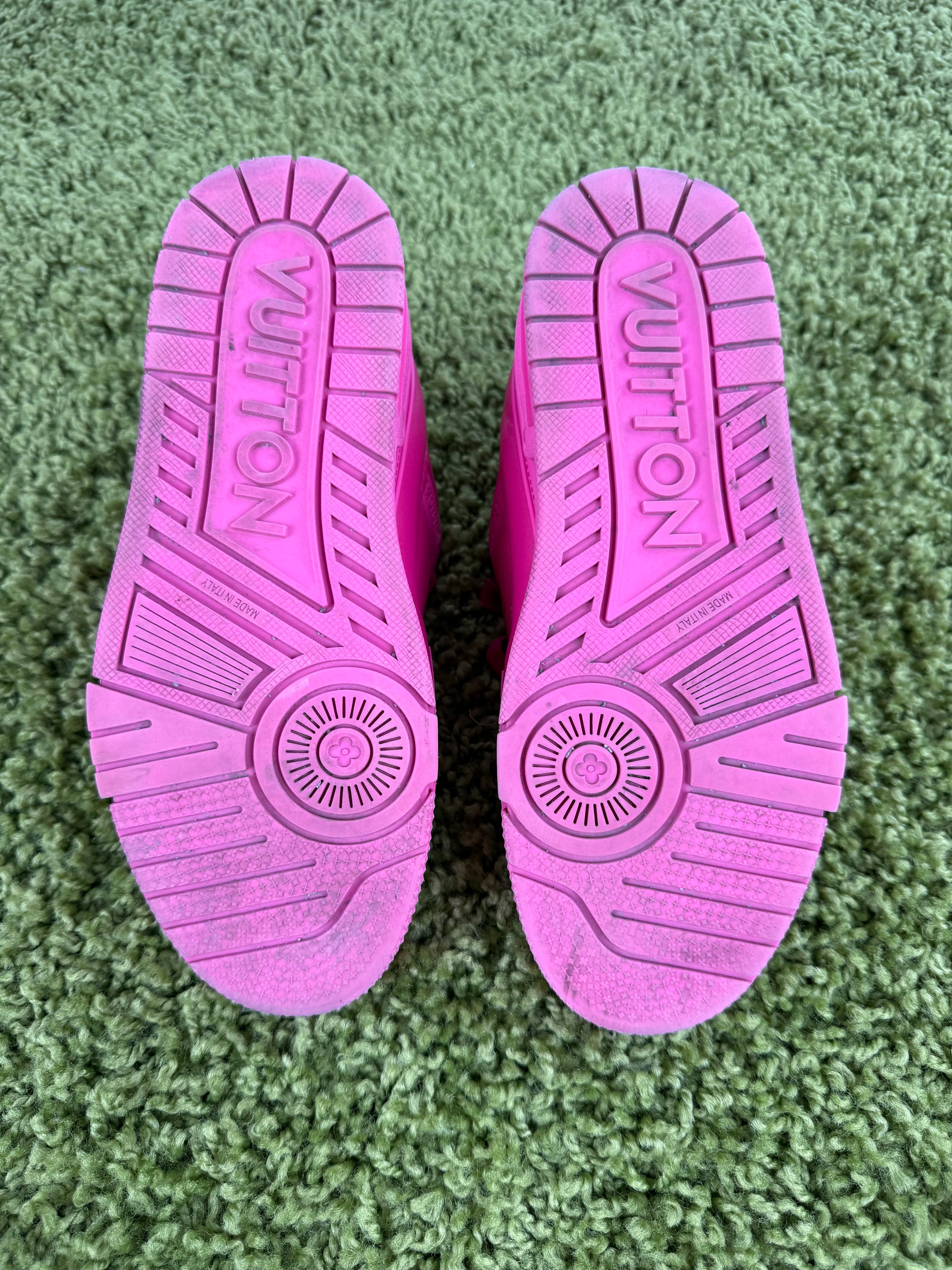 Louis Vuitton Trainer Fucsia 37