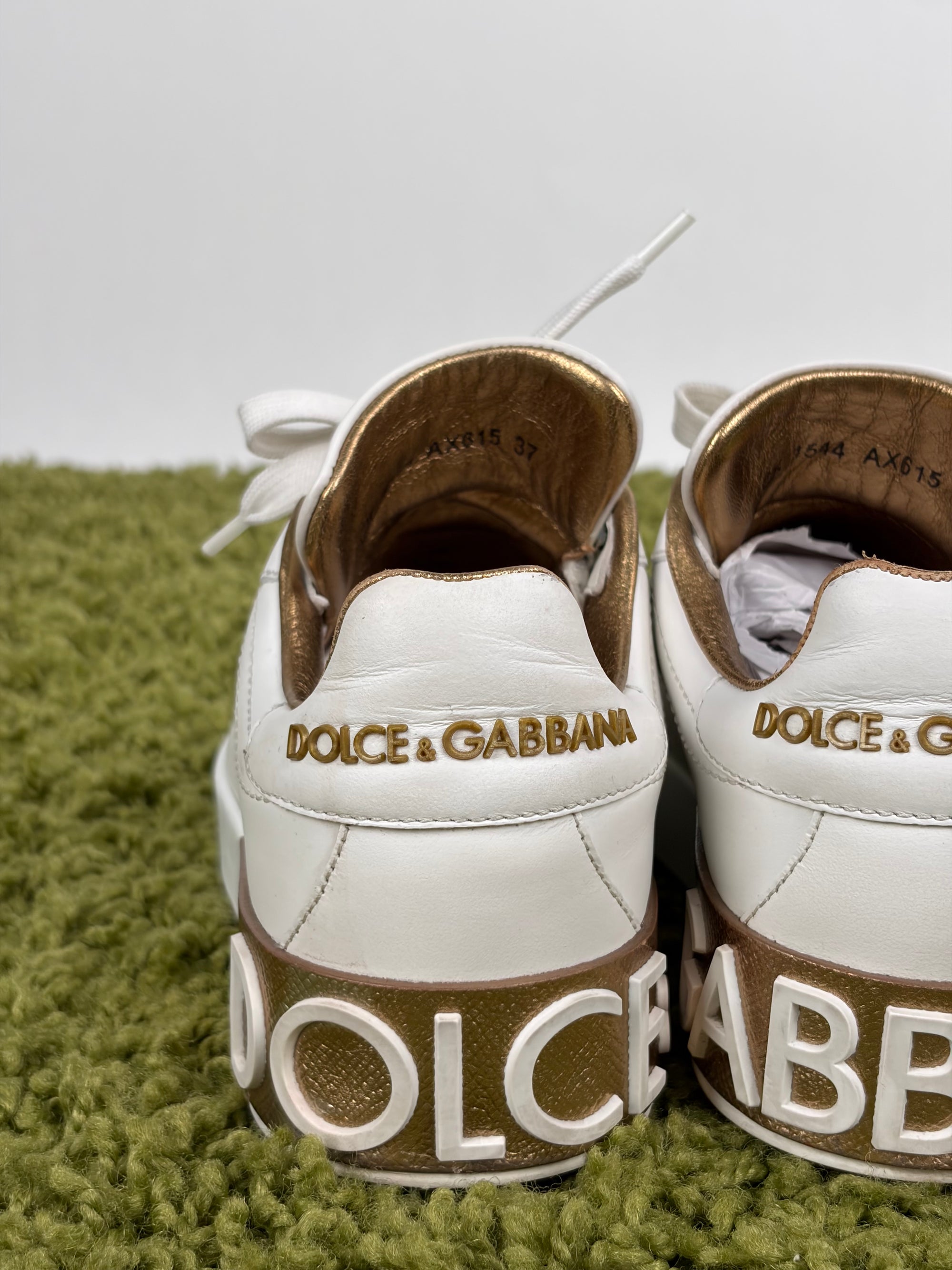 Dolce e gabbana Size 37 bianche e oro