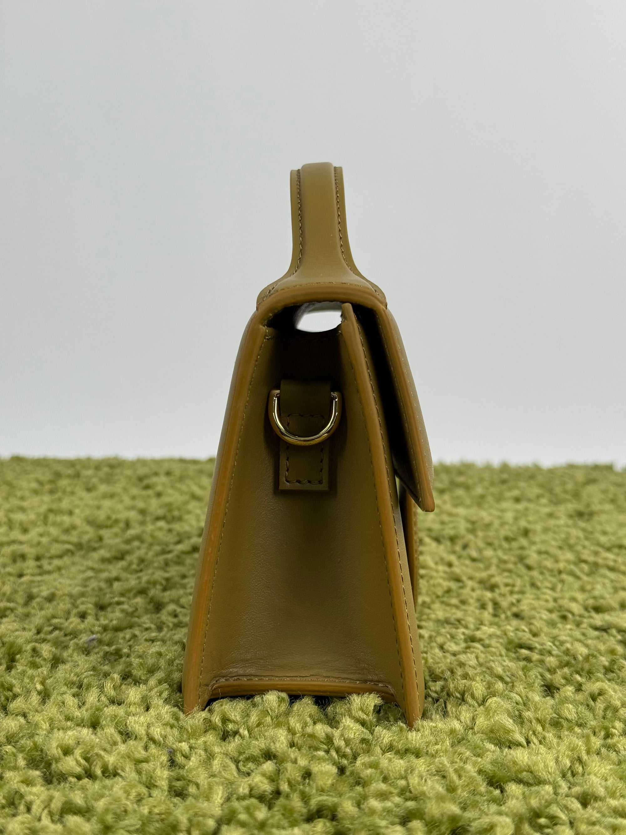 Jacquemus la grande bambino  cachi