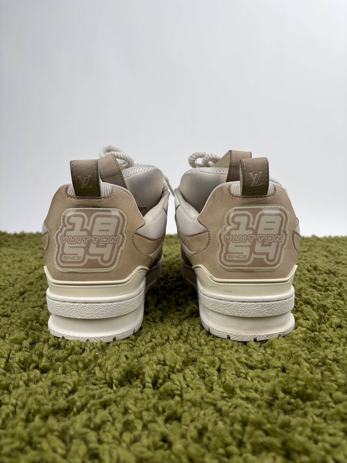 Louis Vuitton Skate Beige 8