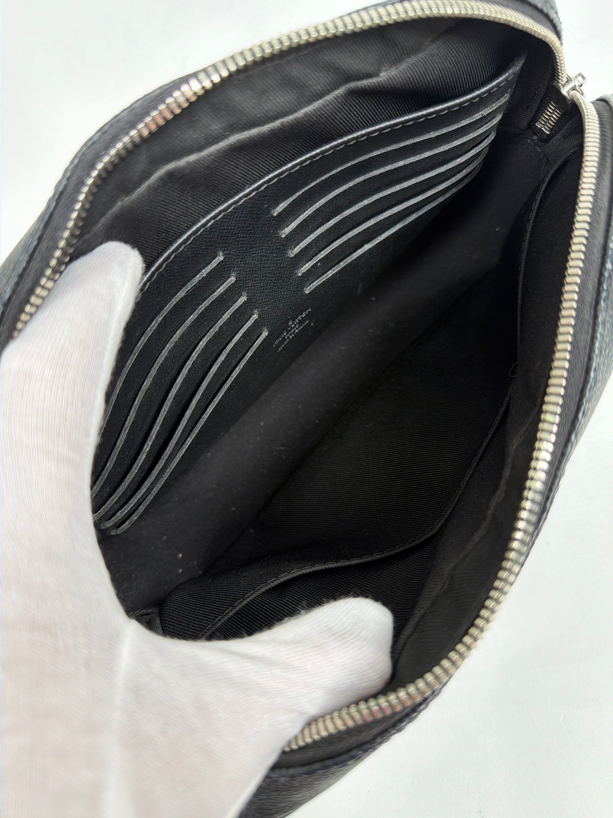 Pochette Louis Vuitton kasai damier