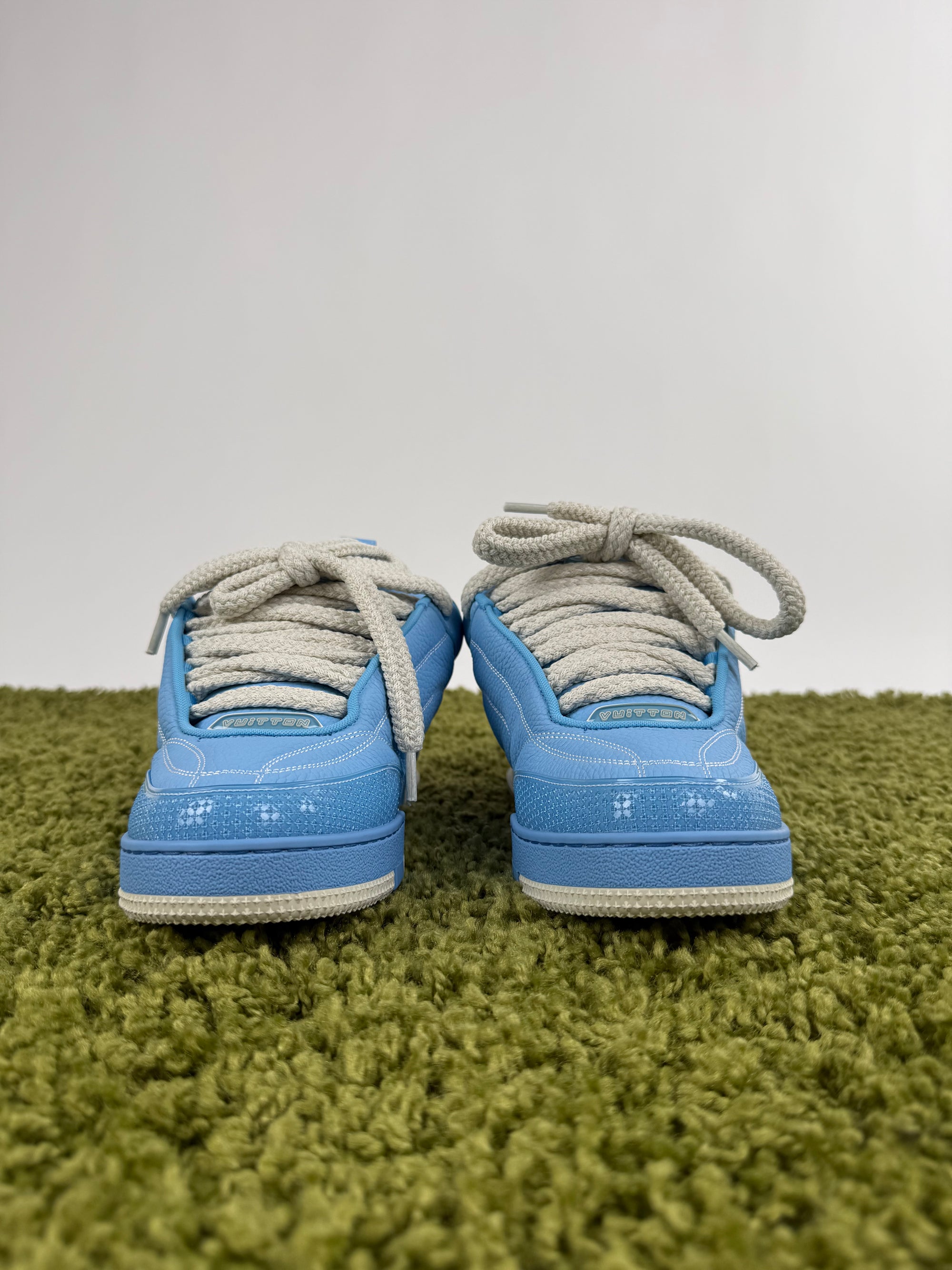 Louis Vuitton Skate azzurra 7.5