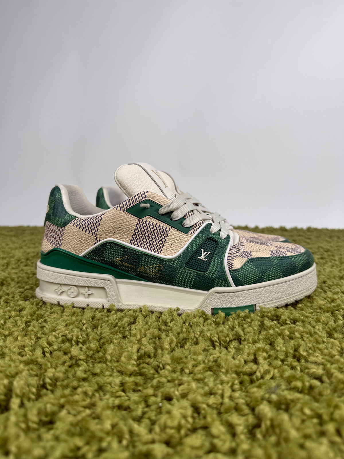 Louis Vuitton Trainer Verde 6.5