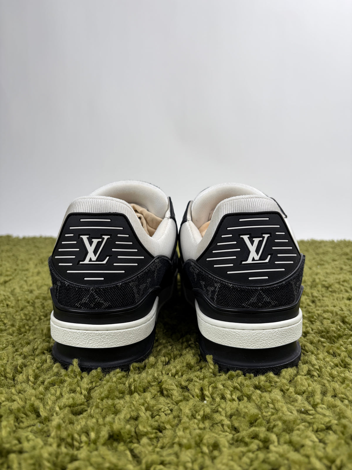 Louis Vuitton Trainer in Denim Nera 6