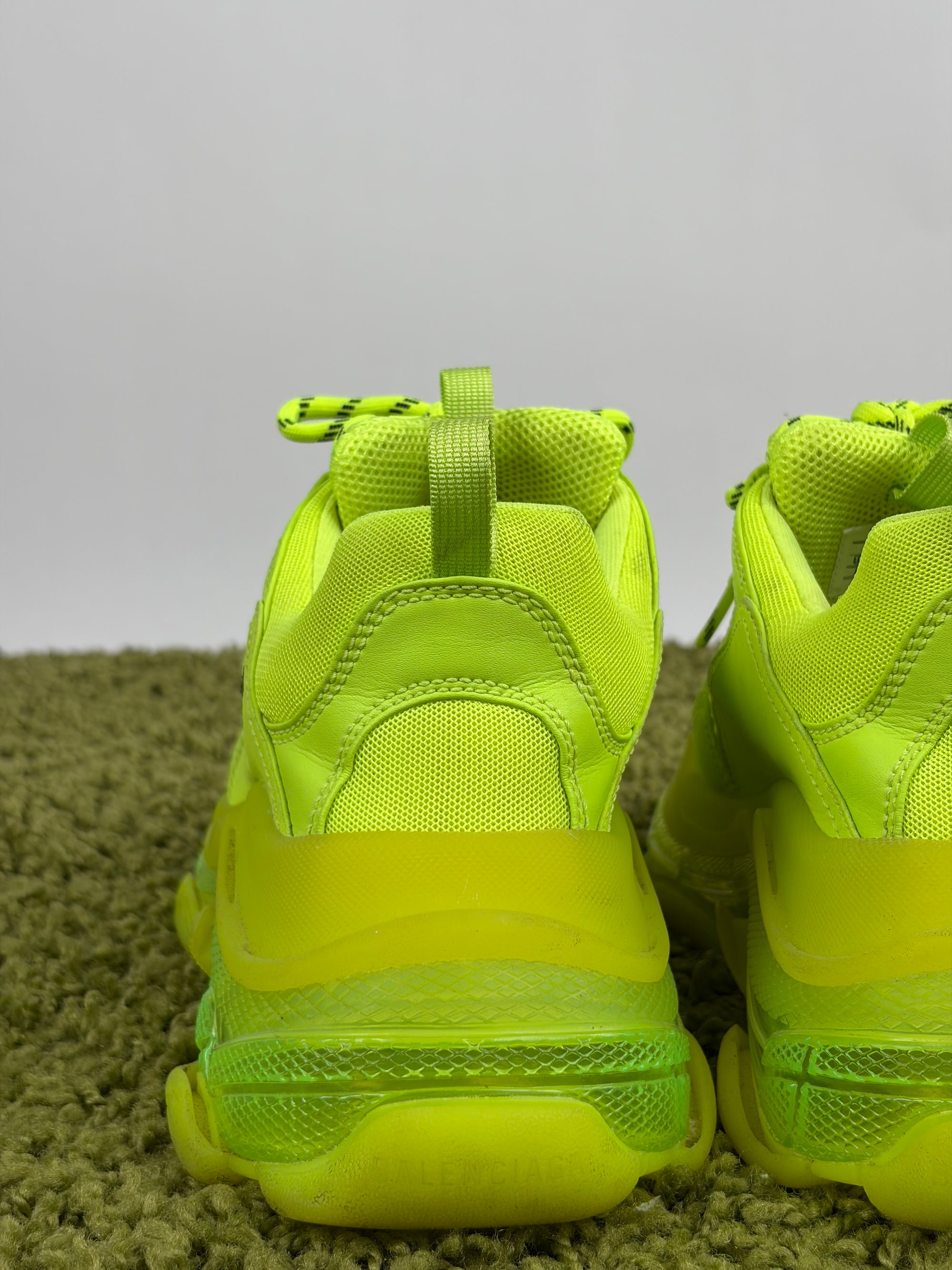 Balenciaga Triple S Size 42 gialle fluo