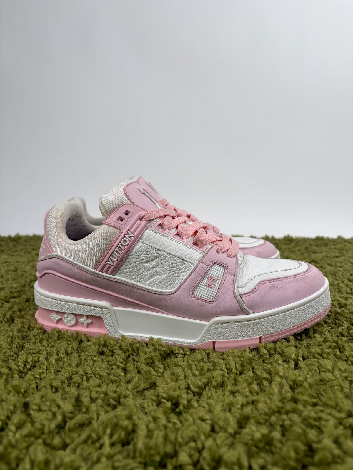 Louis Vuitton Trainer Rosa 37