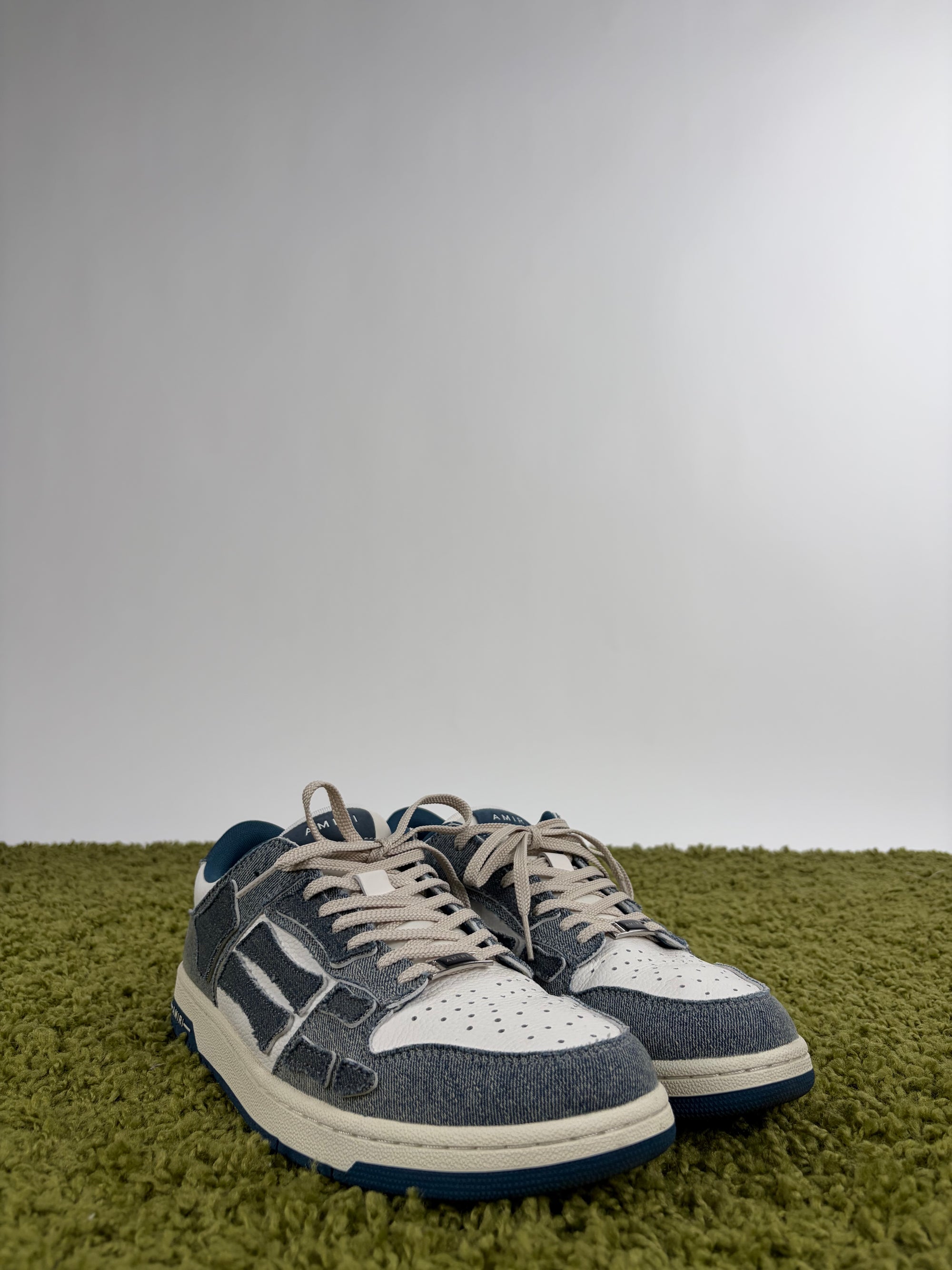 Amiri skeleton Size 43 bianche e azzurre