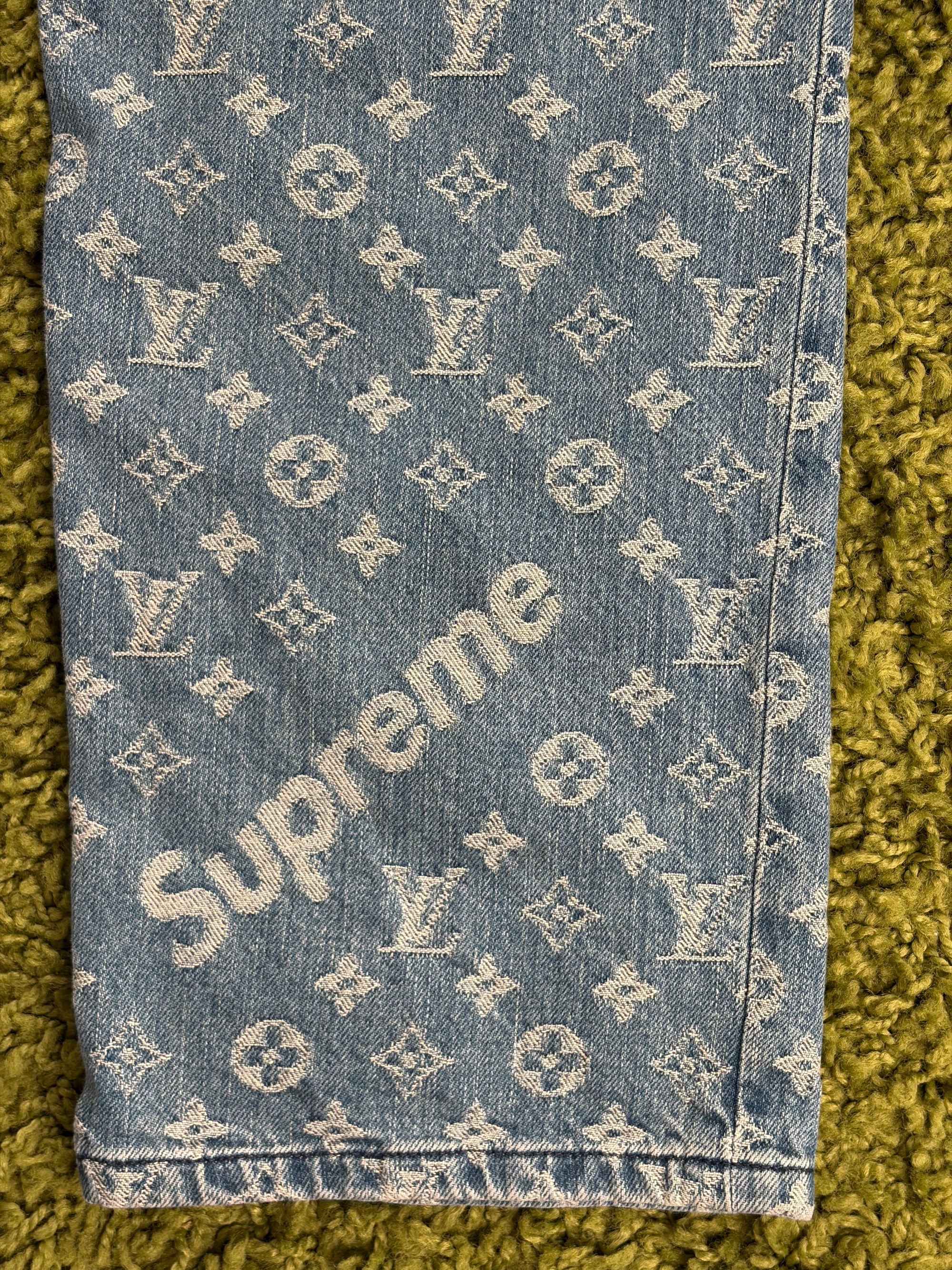 Completo Louis Vuitton X Supreme Size 50/34 blu e bianco