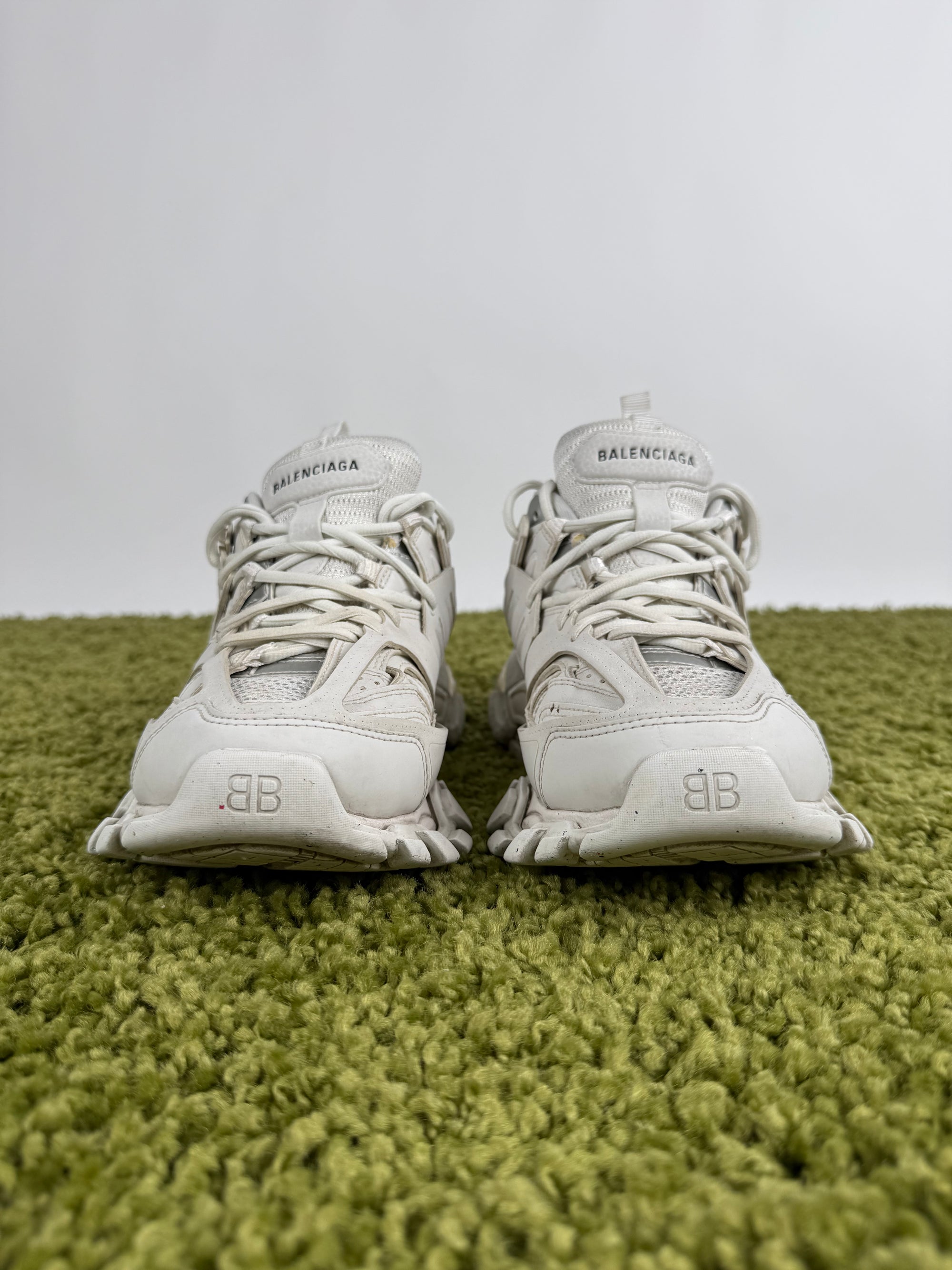 Balenciaga Track 40