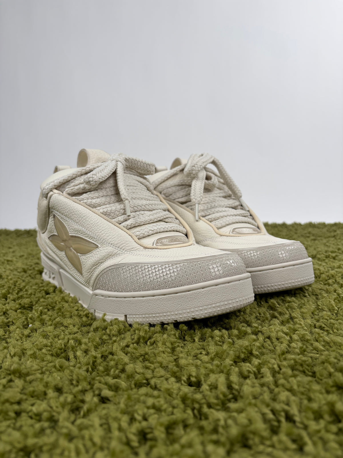 Louis Vuitton Skate Beige chiaro 10