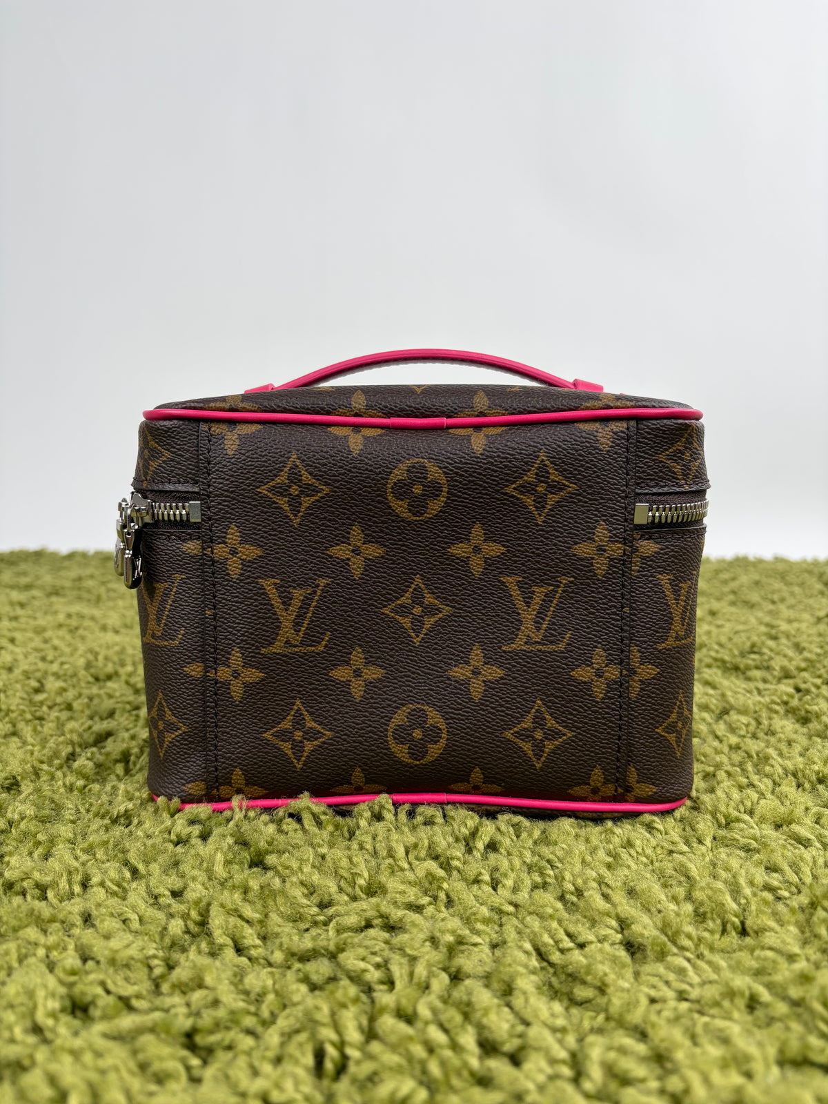 Beauty Case Louis Vuitton Nice Mini Marrone Multicolor