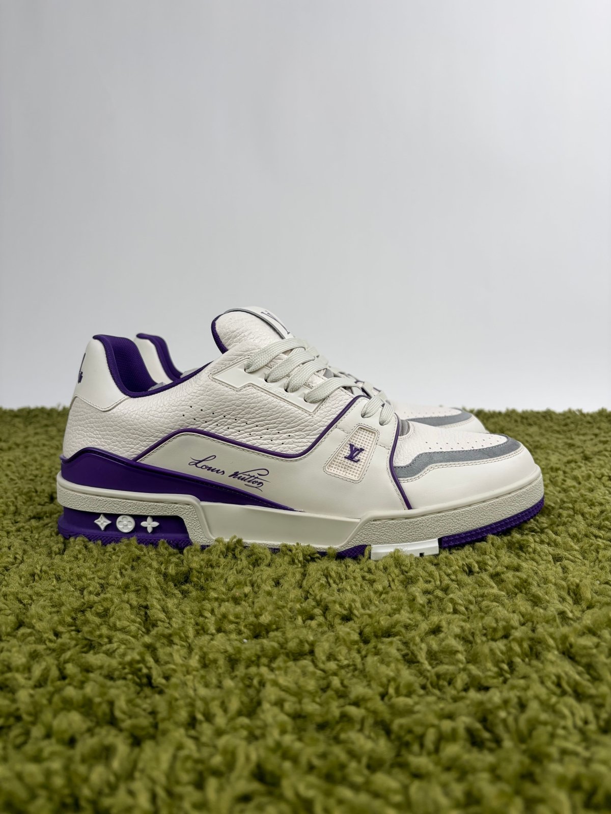Louis Vuitton Trainer Viola 9 - Second Hand Di Fiore