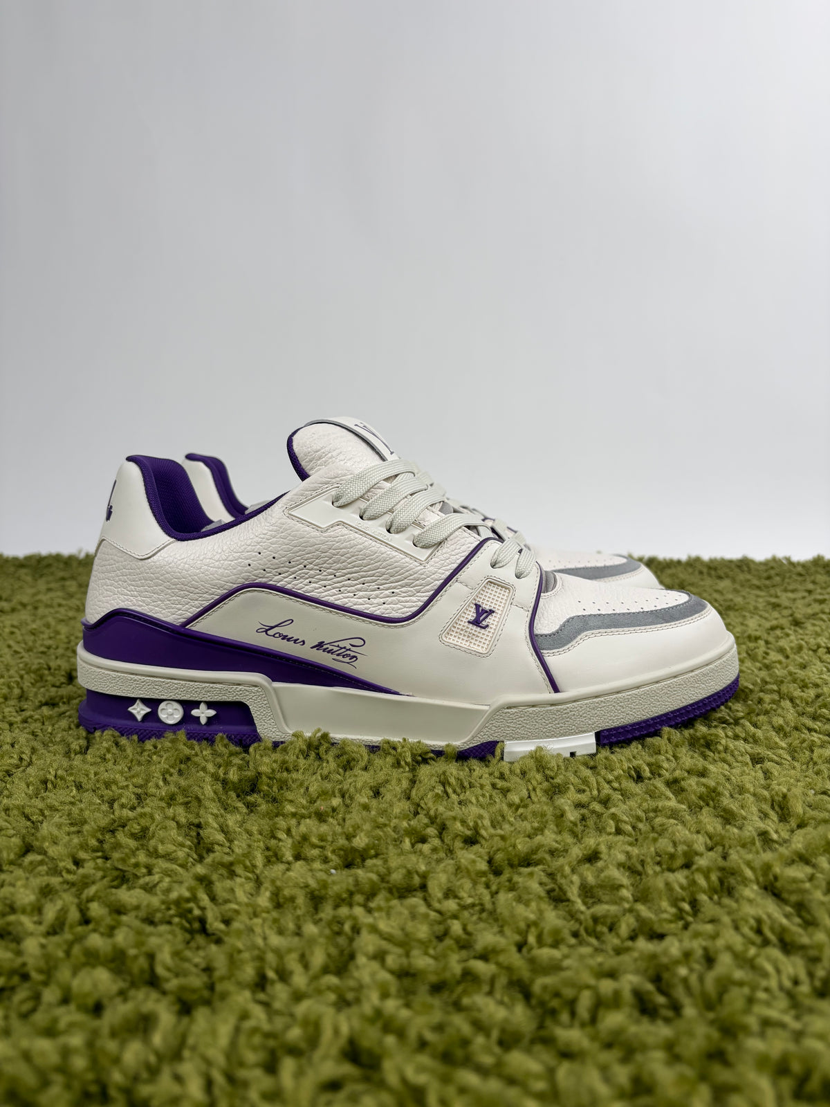 Louis Vuitton Trainer Viola 9