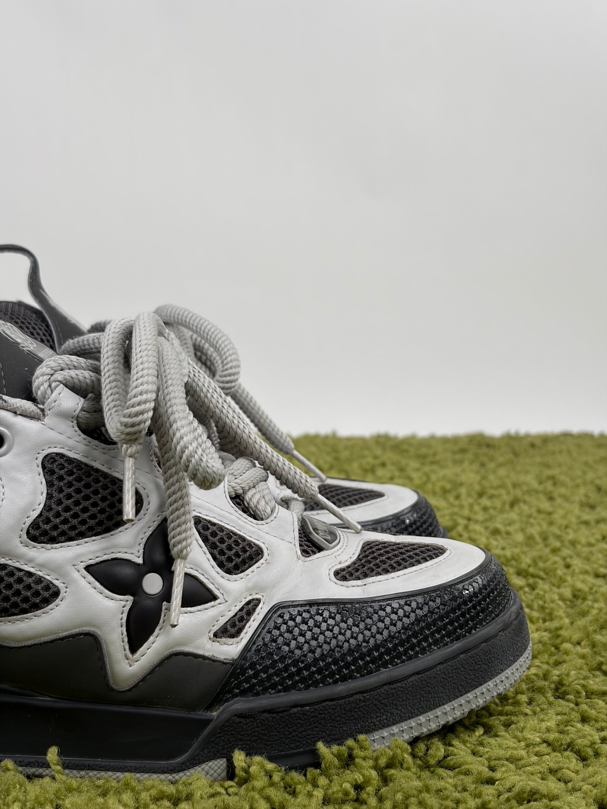 Louis Vuitton skate Size 9=43 calza 44 grigie