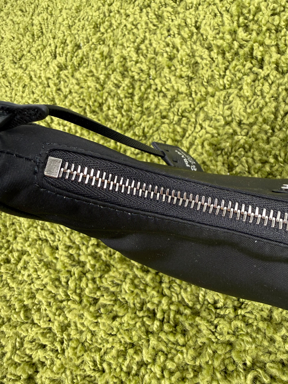 Borsa Prada Re-Edition 2000 nero