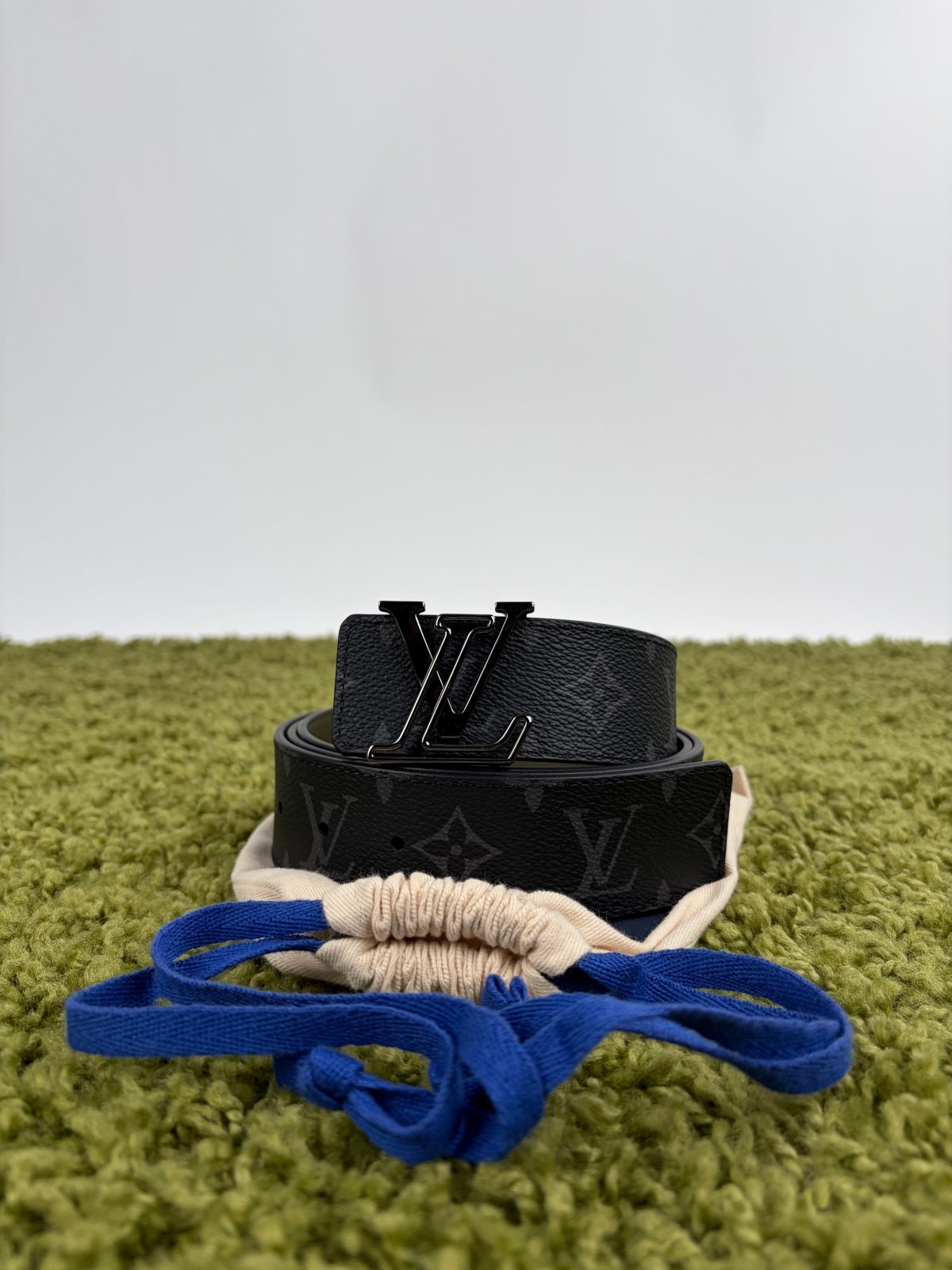Cintura Louis Vuitton Reversibile Nero 110/44 127cm - Second Hand Di Fiore