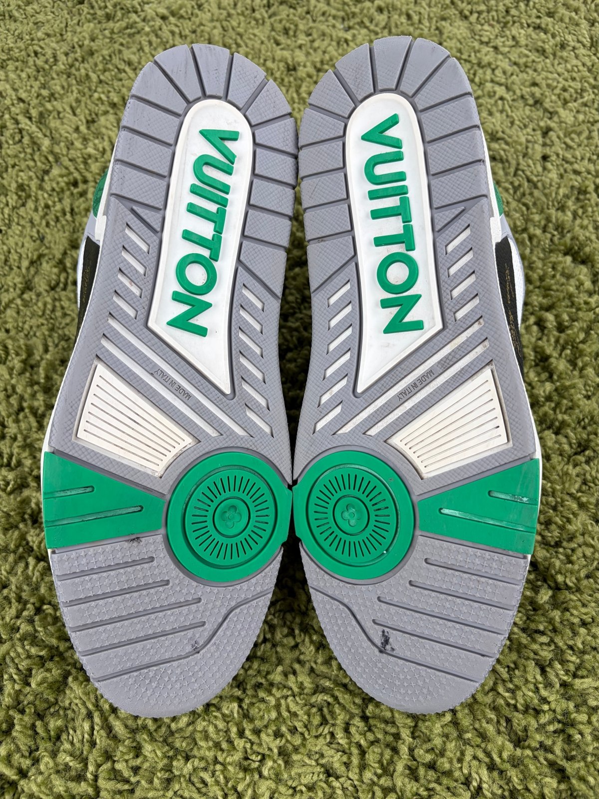 Louis Vuitton Trainer Nera Multicolor 9 - Second Hand Di Fiore