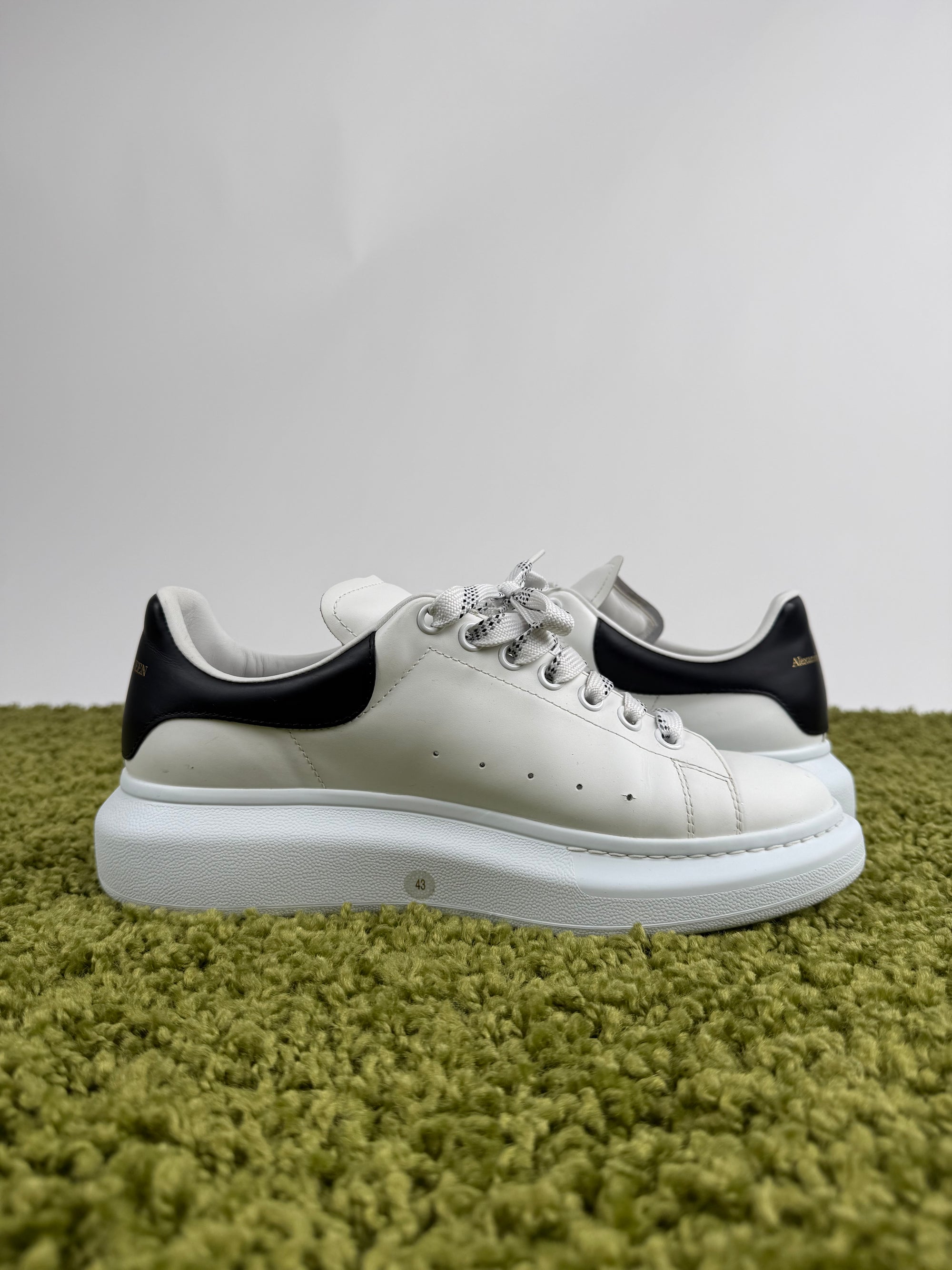Alexander Mcqueen sneaker 43