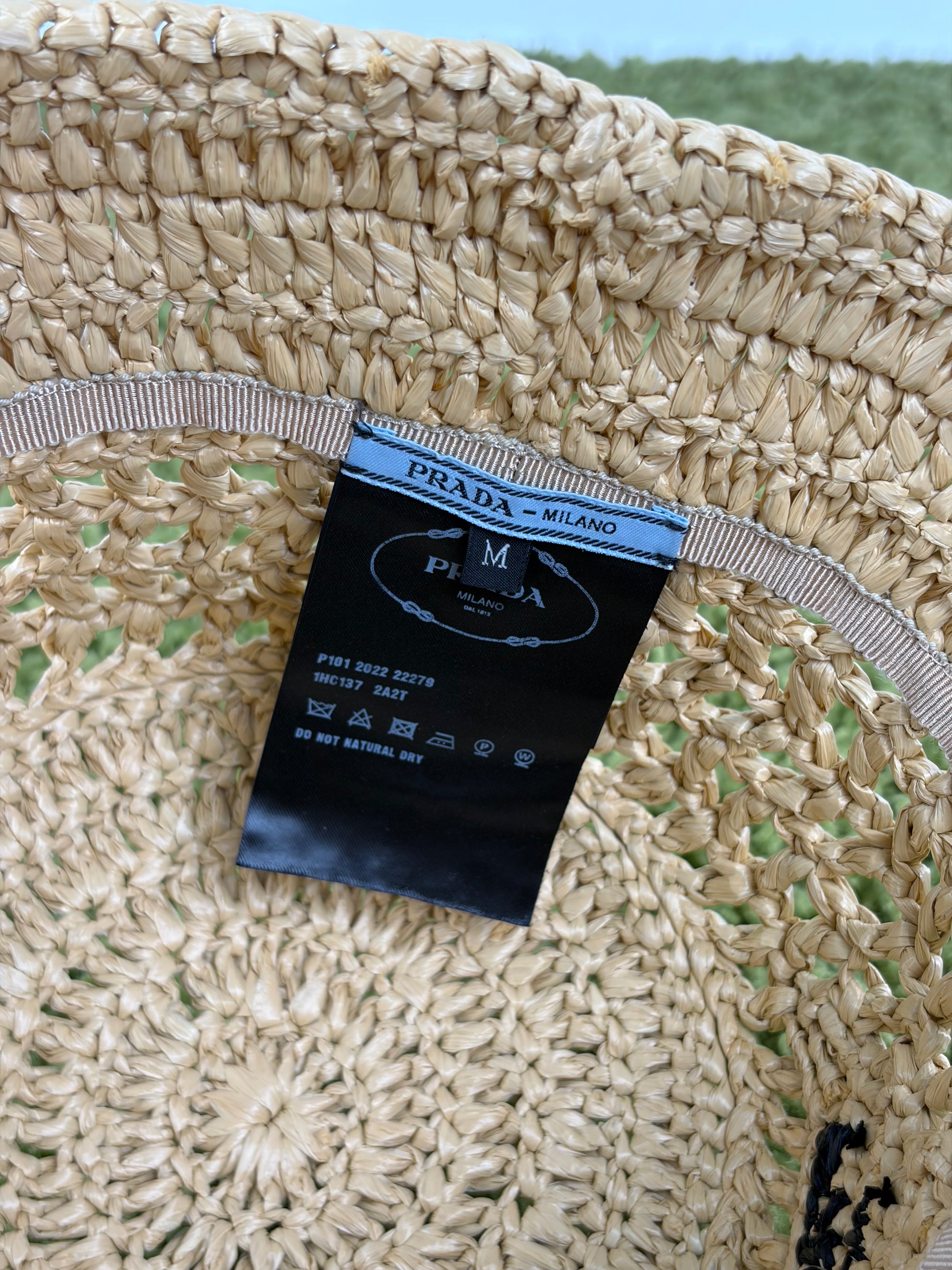 Cappello Prada beige