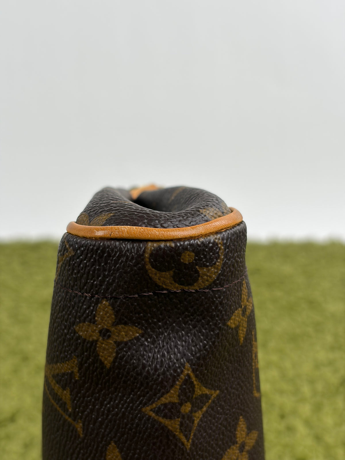 Borsa Louis Vuitton Monogram Beverly Marrone