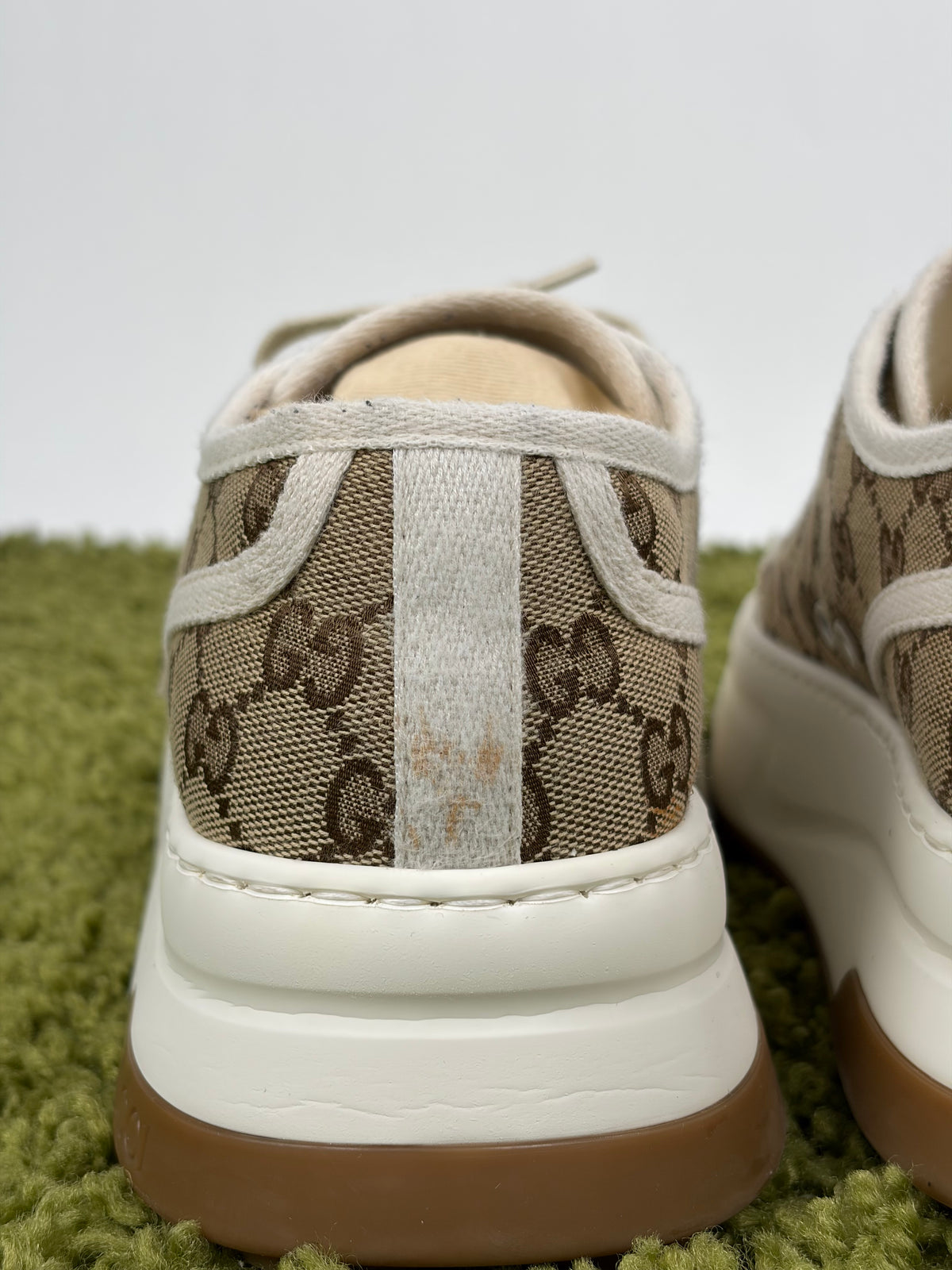 Gucci Tennis Platform Beige 8+