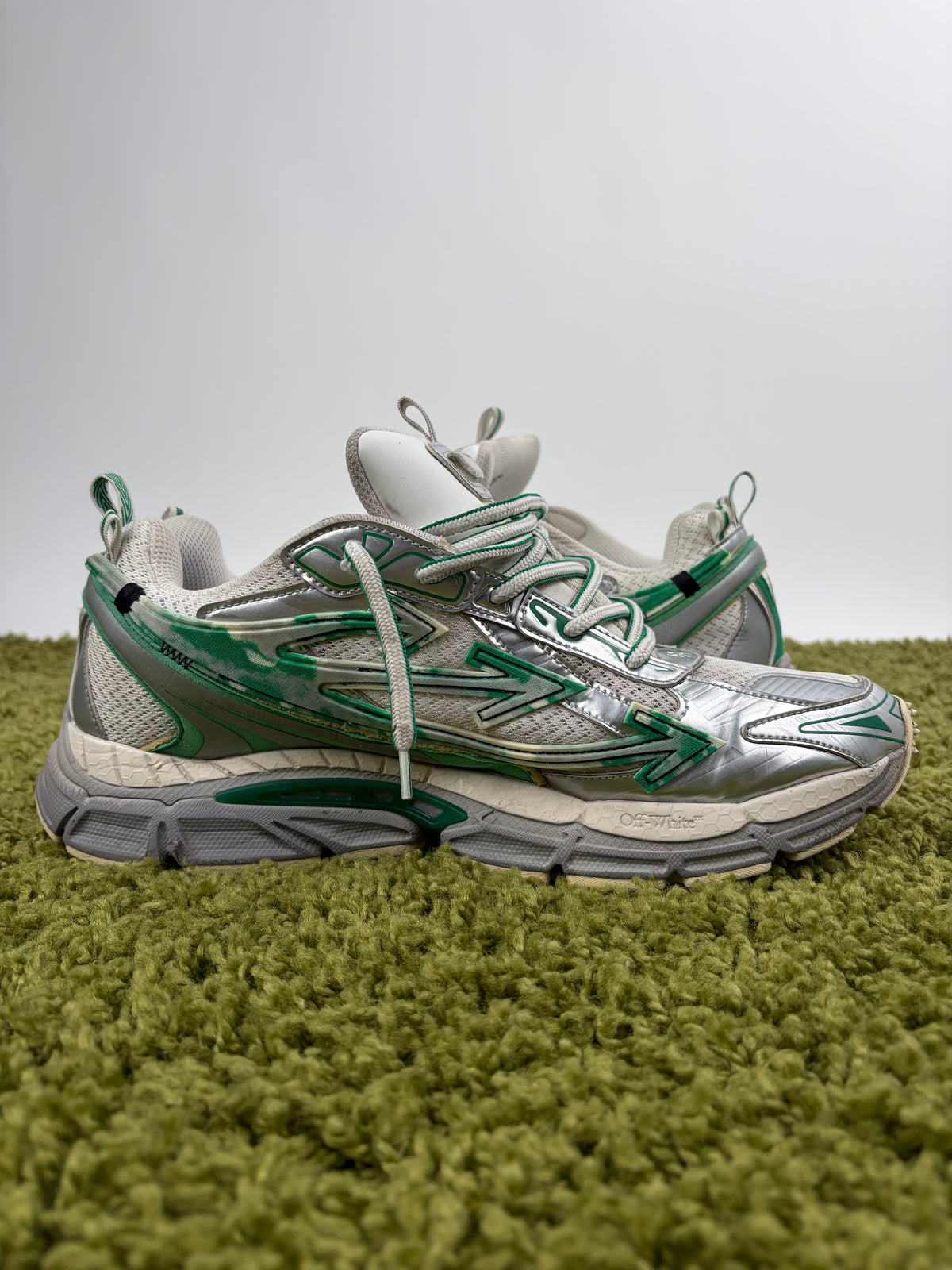 Off-White Verde Multicolor 46