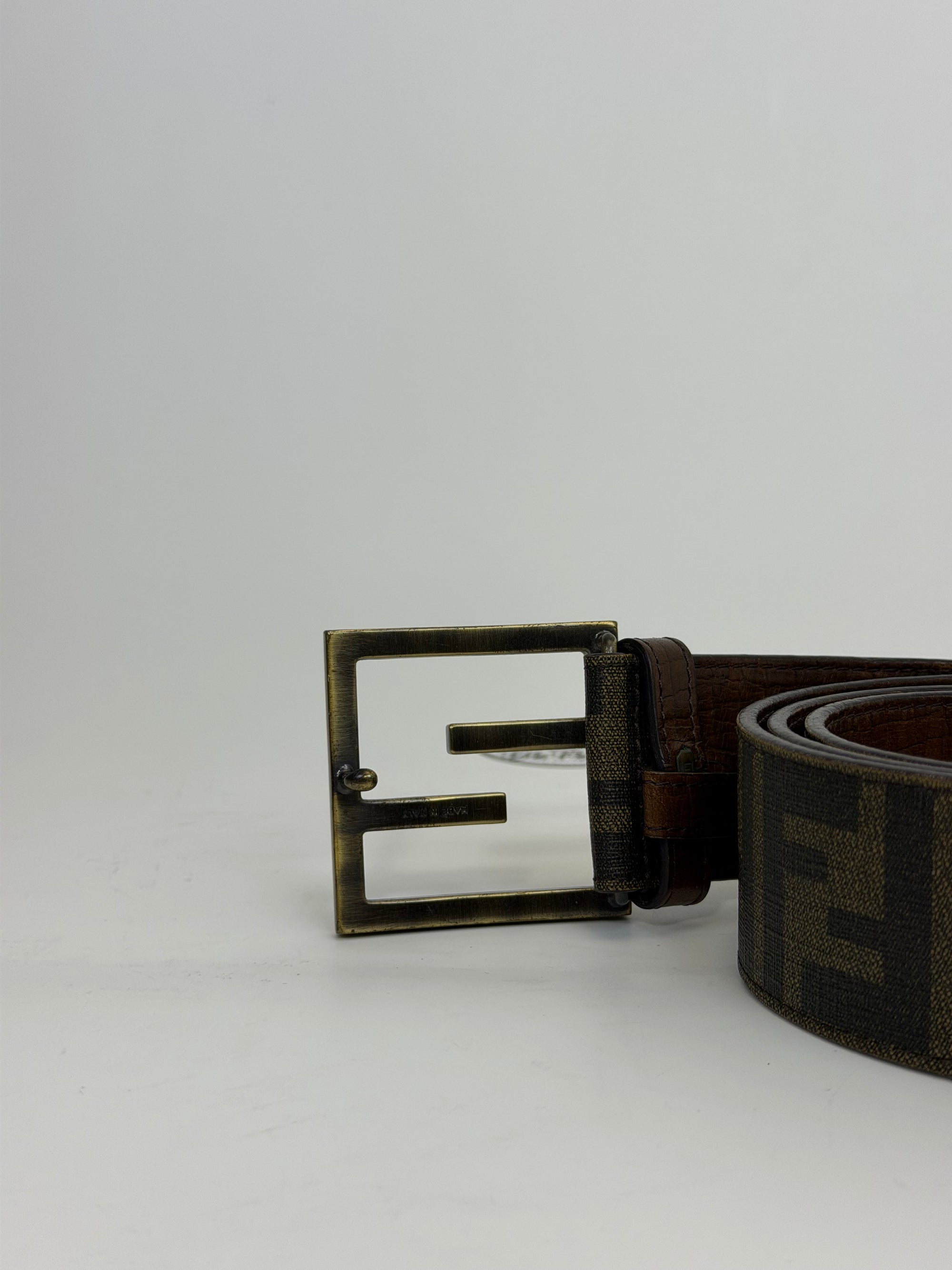 Cintura Fendi misura 100