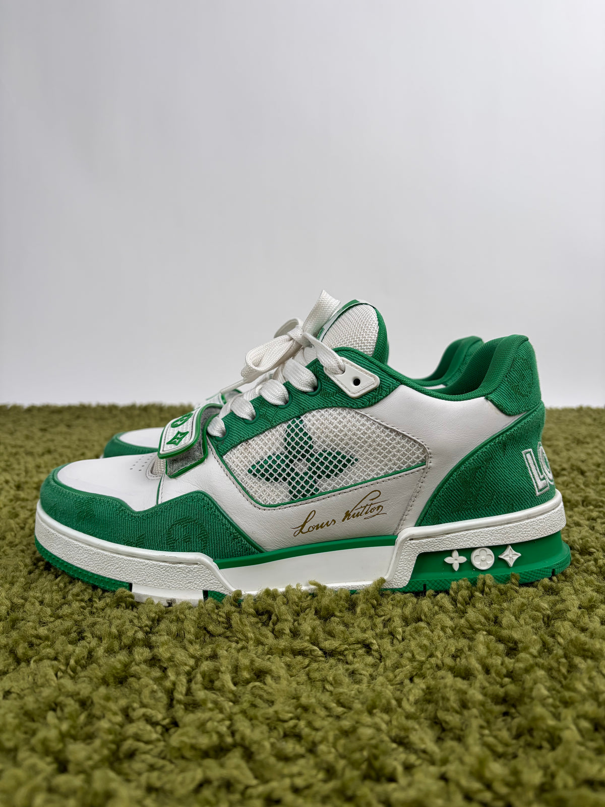 Louis Vuitton Trainer in Denim Verde 7.5