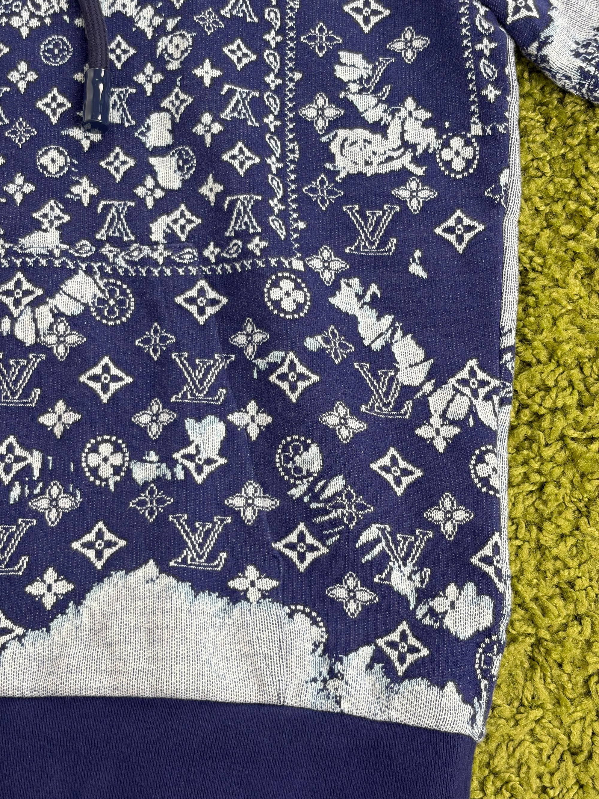 Completo Louis Vuitton Size XL blu e bianco