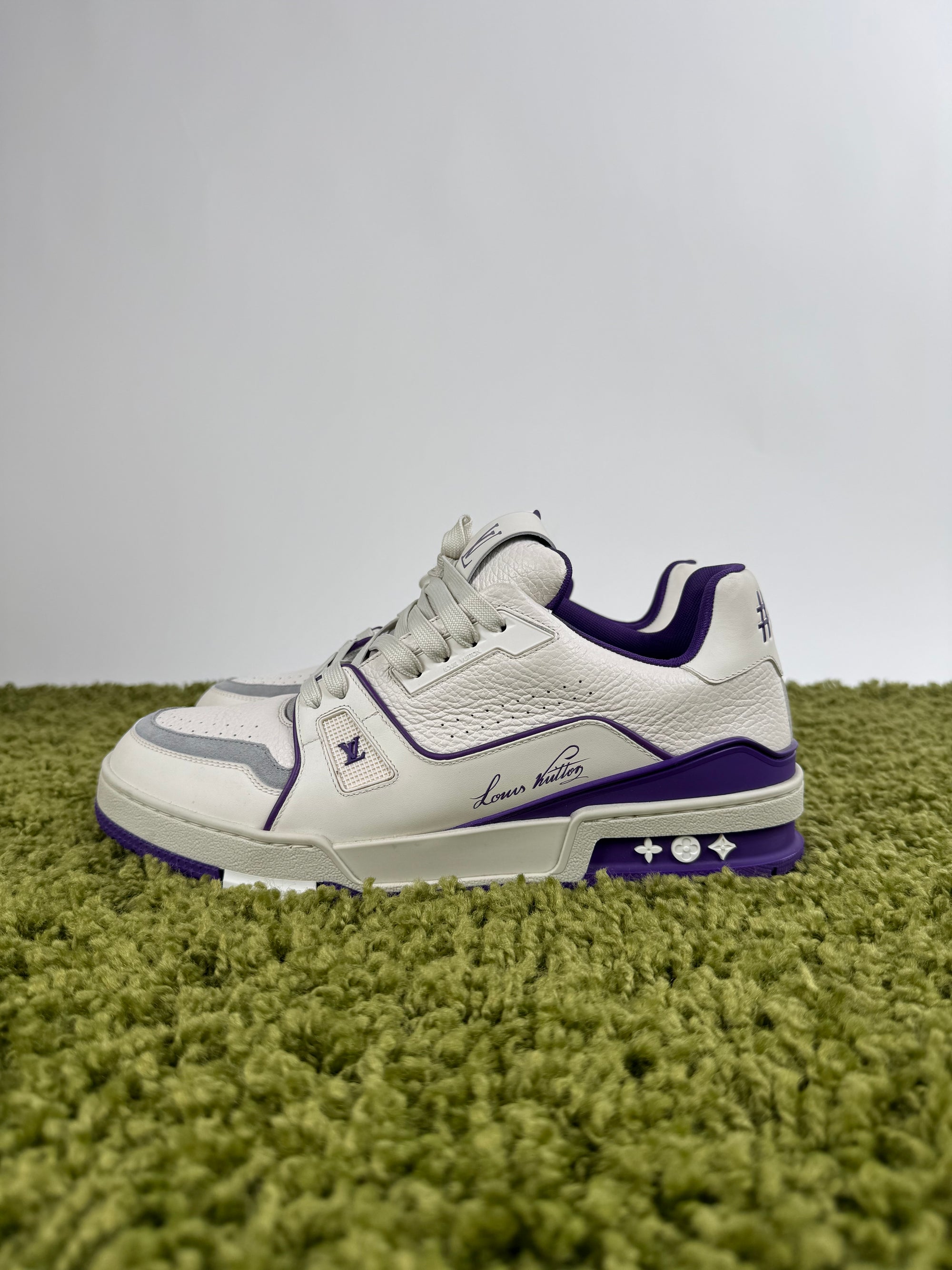 Louis Vuitton Trainer viola 8.5