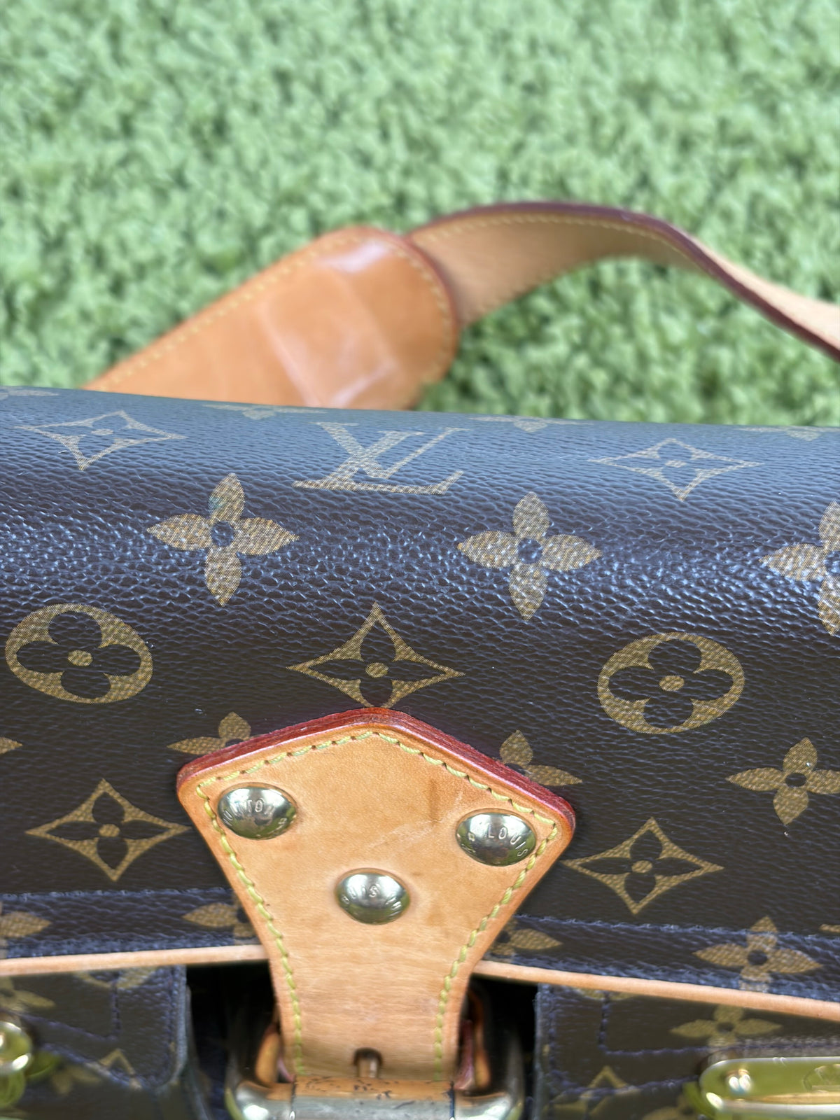 Borsa Monogram Hudson PM Louis Vuitton Marrone