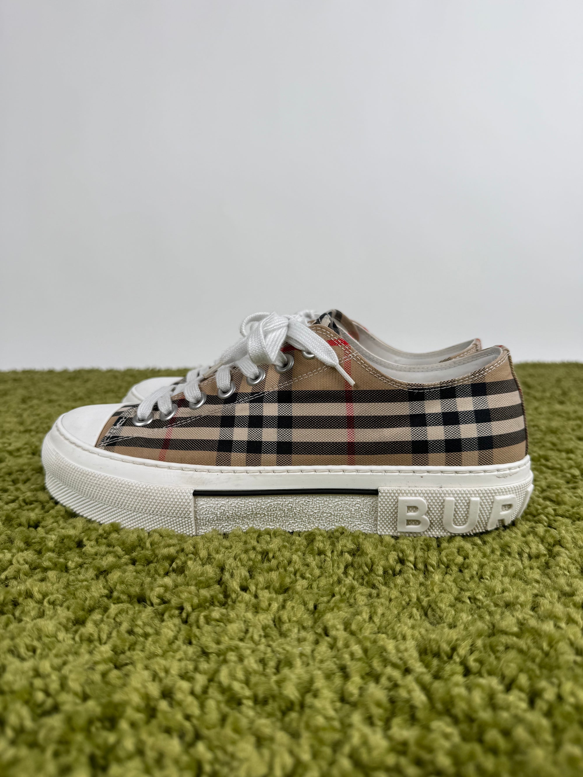Burberry Sneaker 41,5