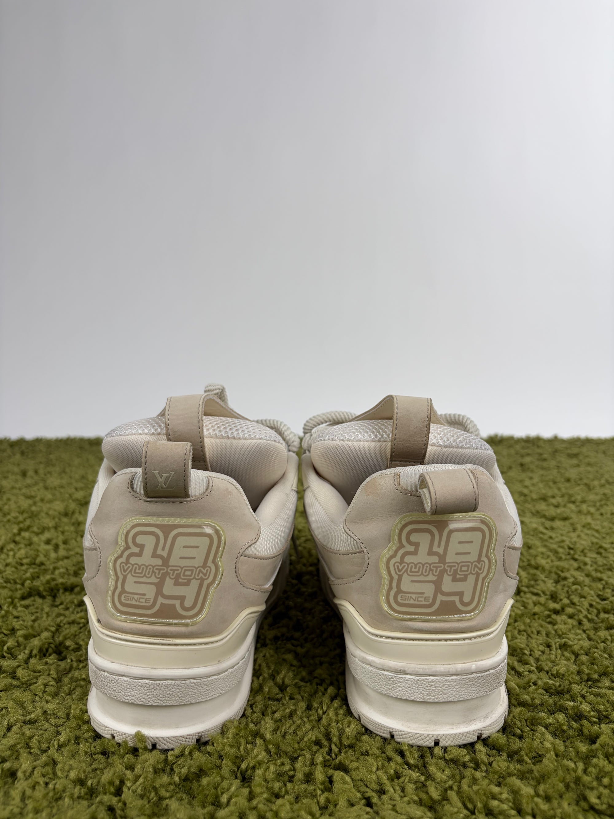 Louis vuitton skate Size 6=40 calza 41 beige e bianca