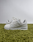 Louis Vuitton Trainer 41 veste 42