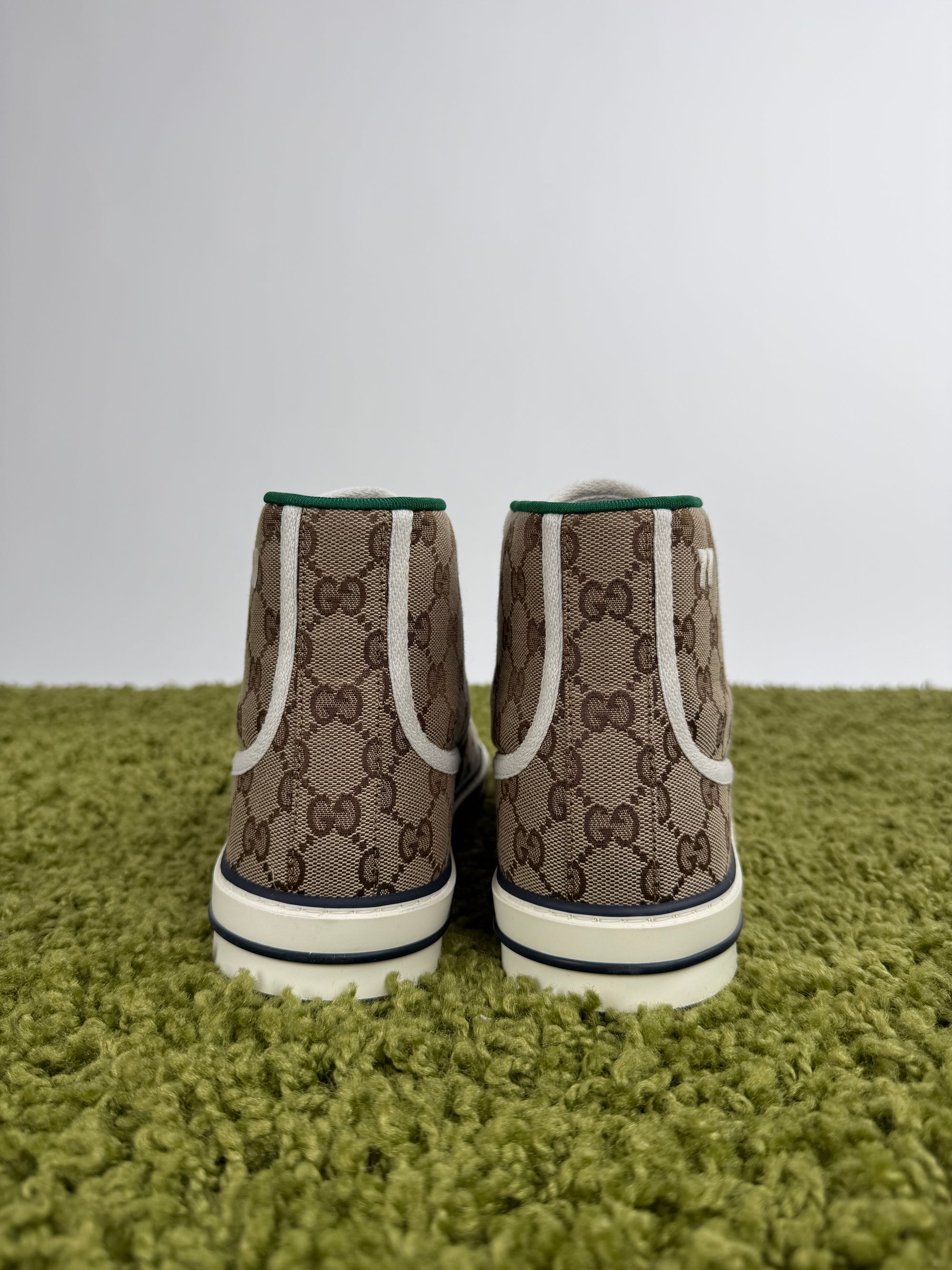 Gucci Tennis Alta Beige 9+