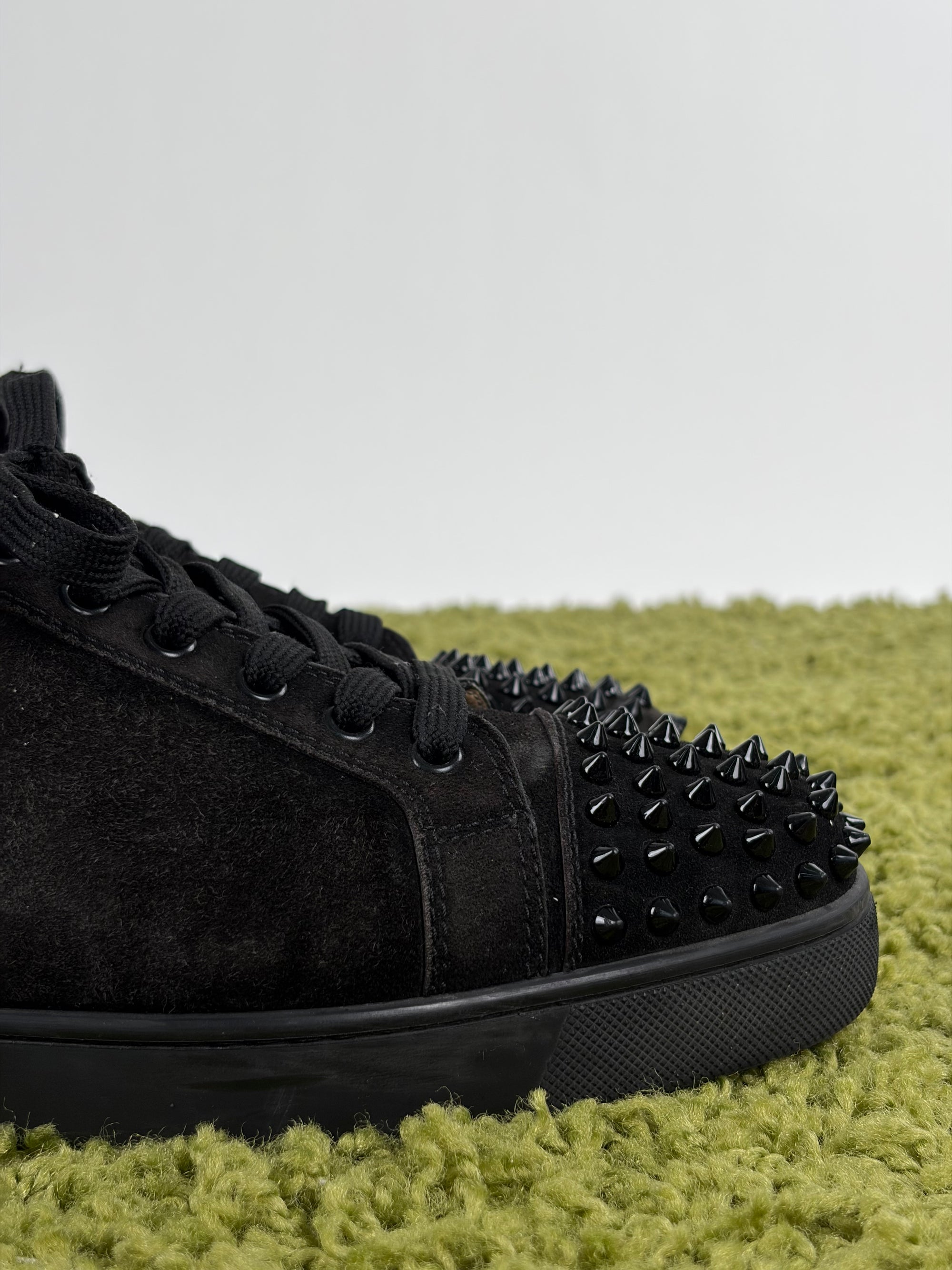 Louboutin basse Size 43 nere