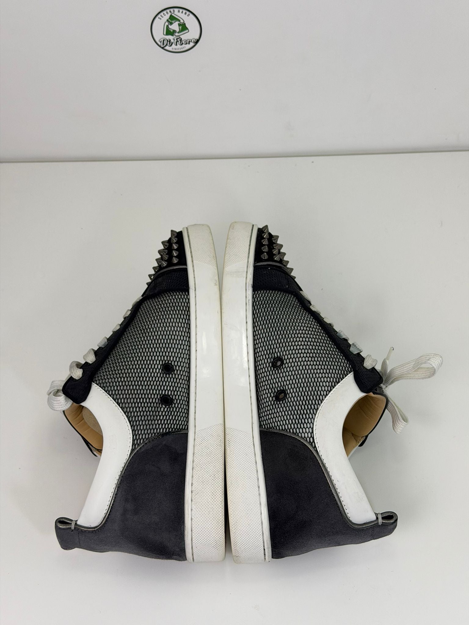 Christian Louboutin 45 basse nere bianche e grigie