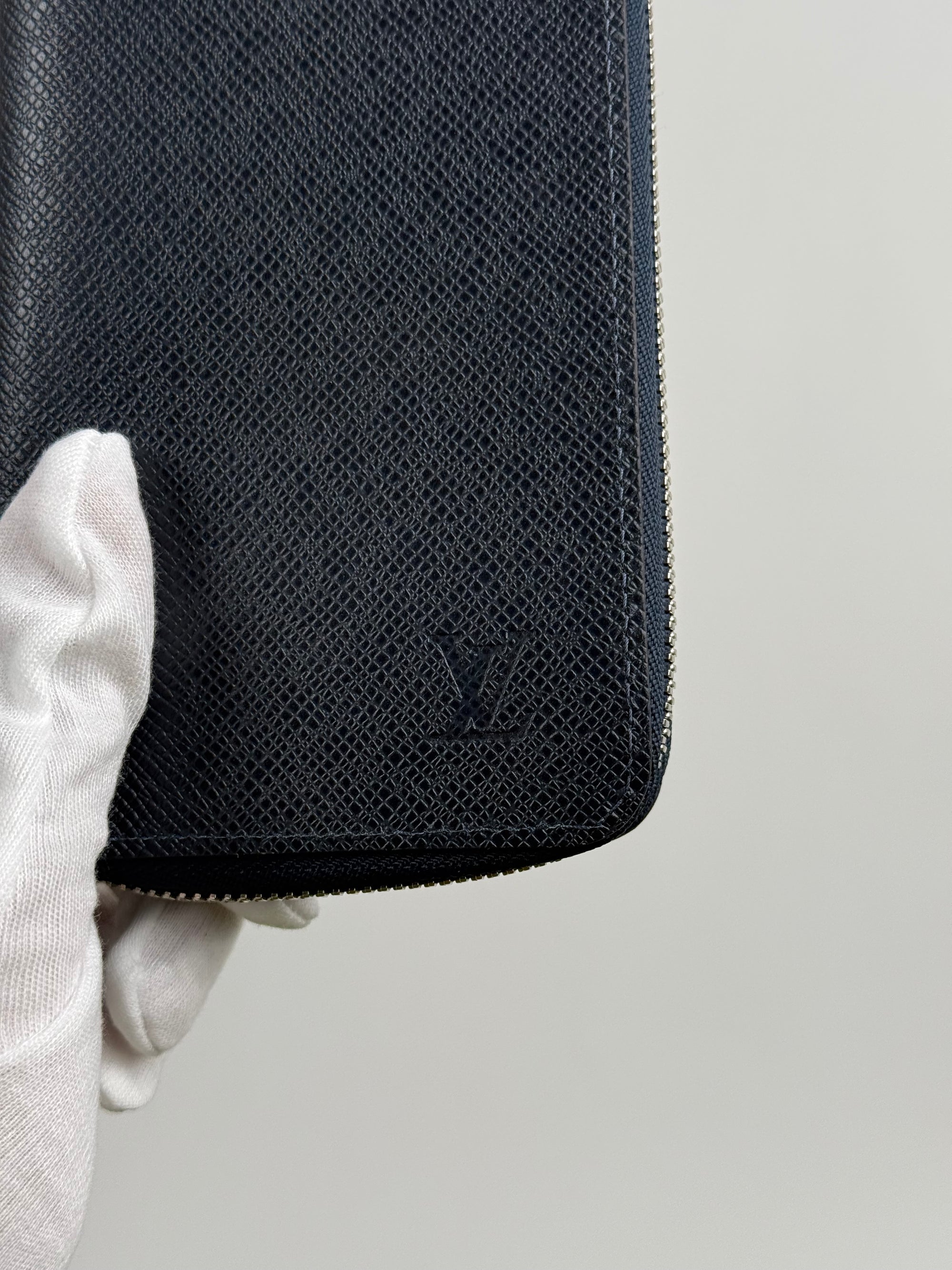 Portafoglio Louis Vuitton Blu Scuro
