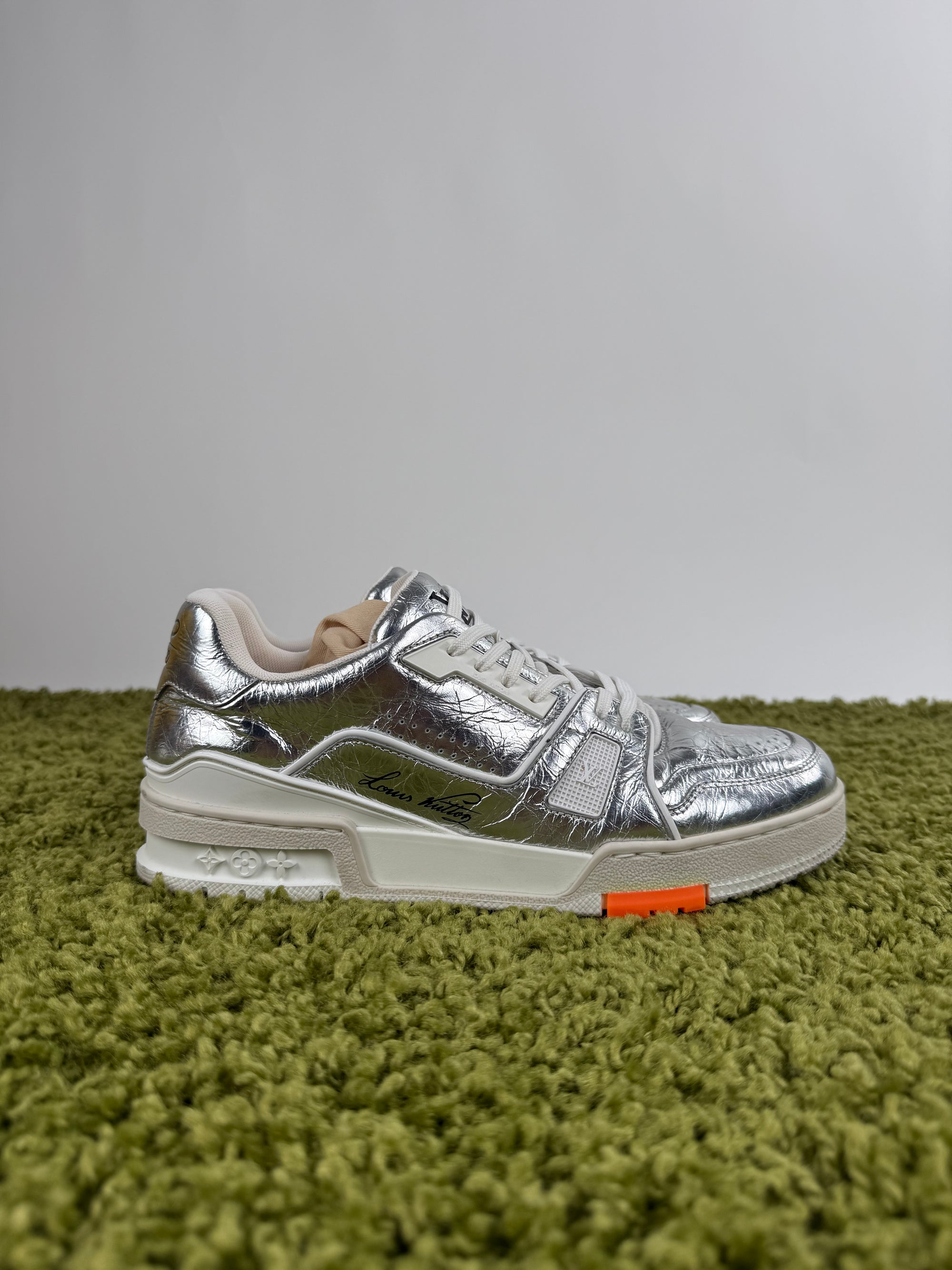 Louis Vuitton Trainer Argento 7