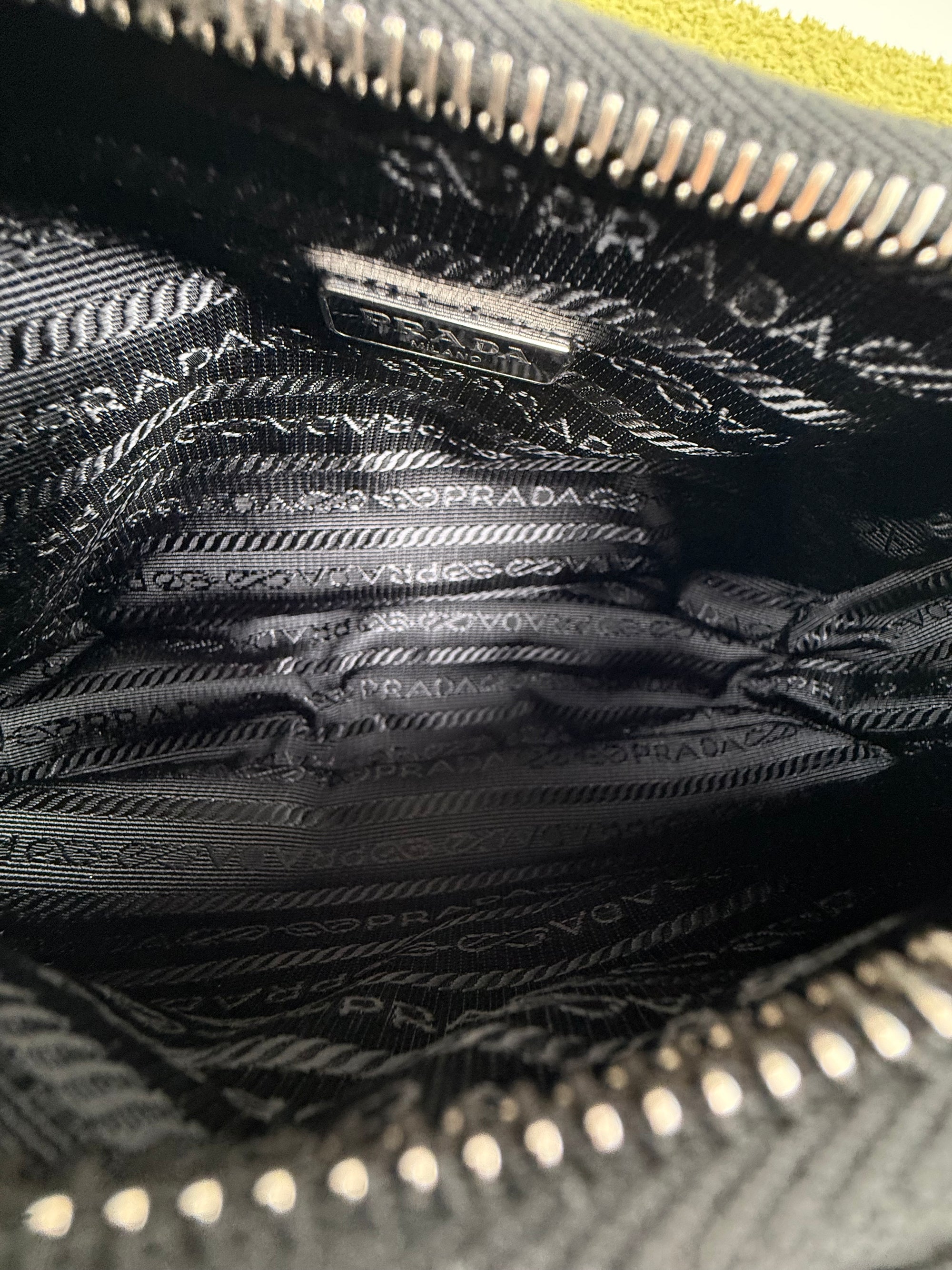 Borsa Prada Re-Edition 2000 nero