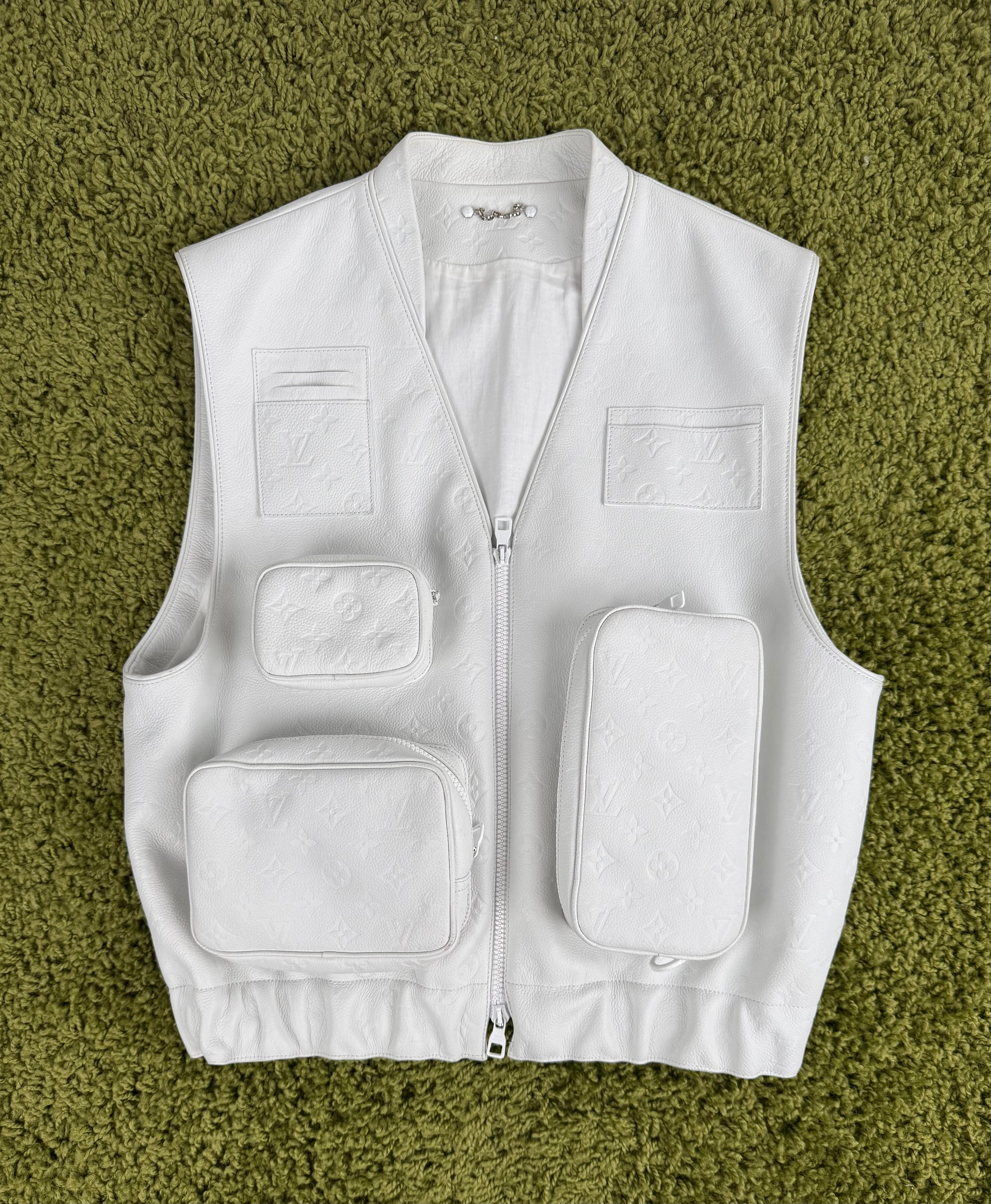 Gilet Louis Vuitton X Virgil Abloh in pelle Monogram Bianco 54