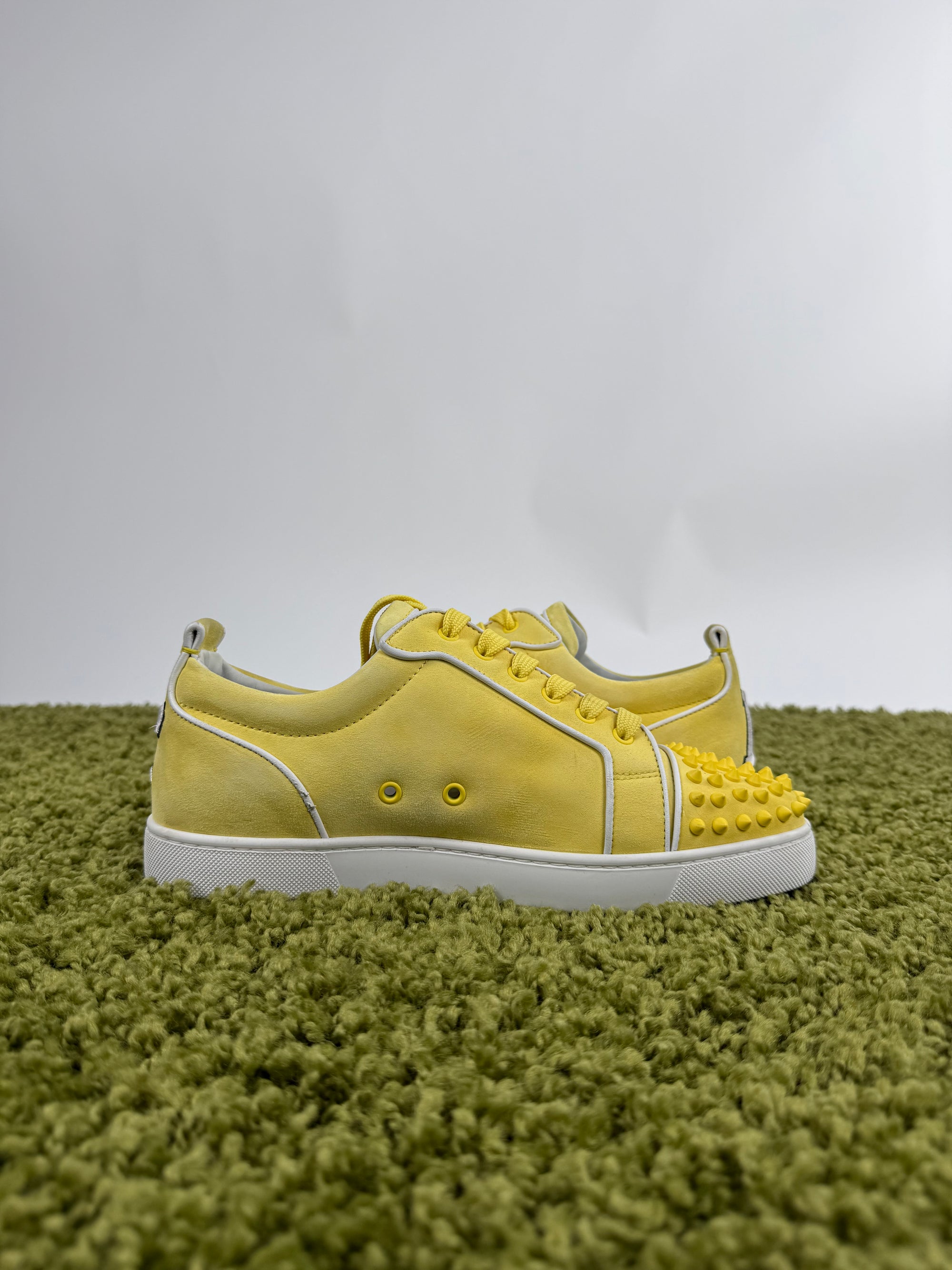 Christian Louboutin Spikes 43