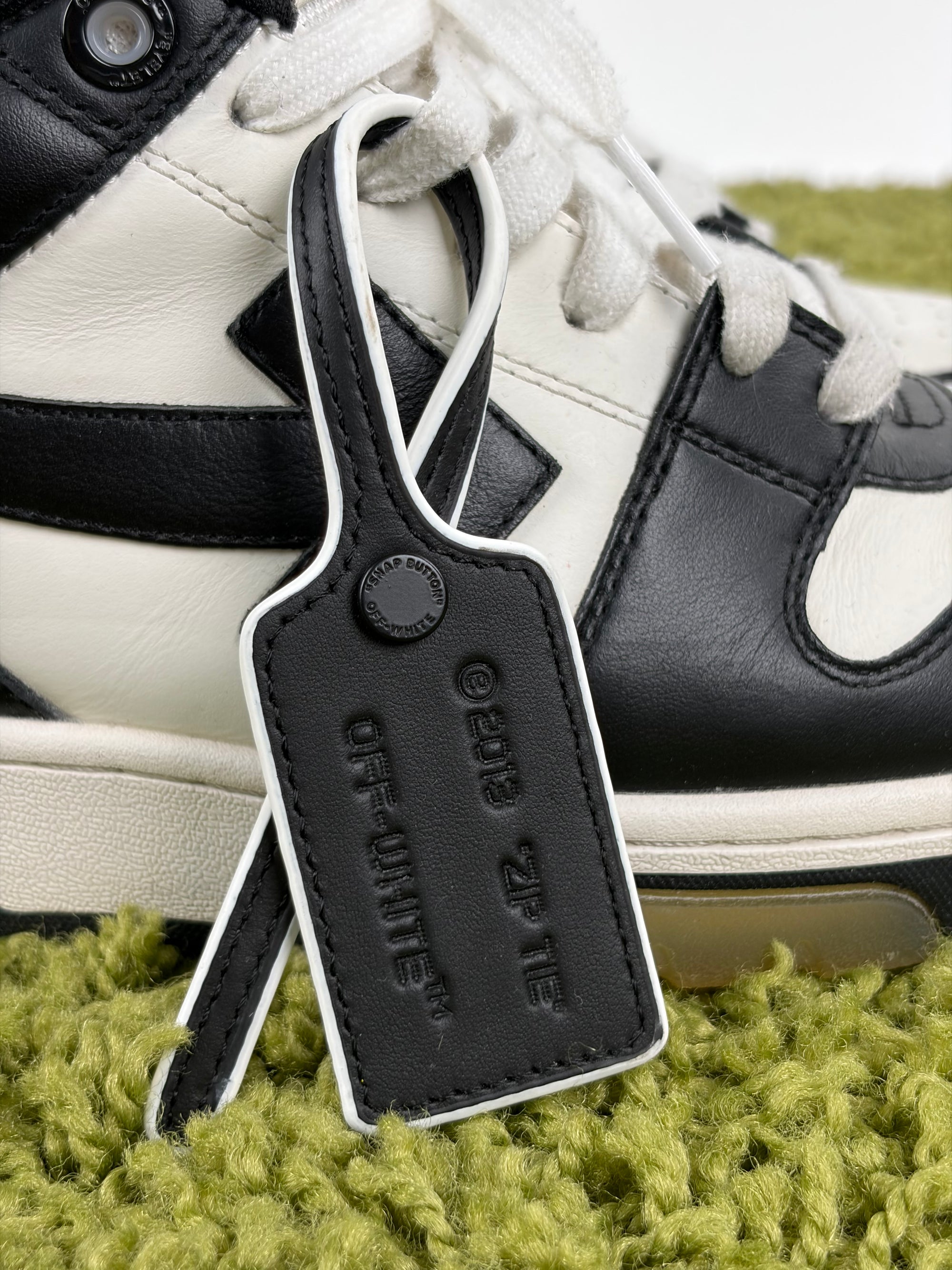 Off white Size 41 bianche e nere
