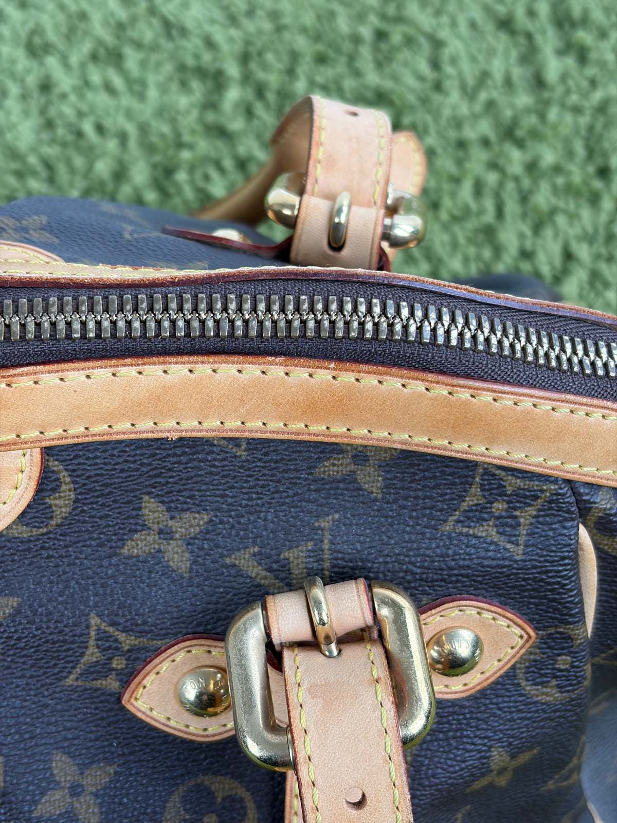Borsa Louis Vuitton Tivoli PM Marrone